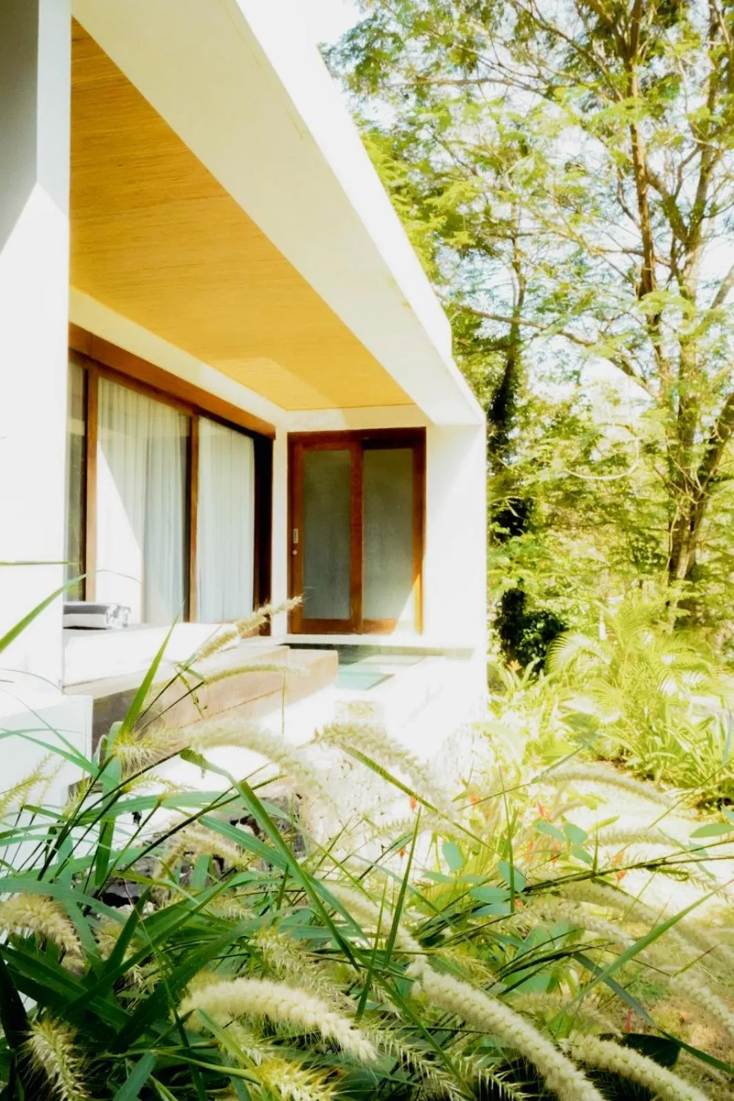 Swimming pool in Kirana Retreat - Beach Front Resort