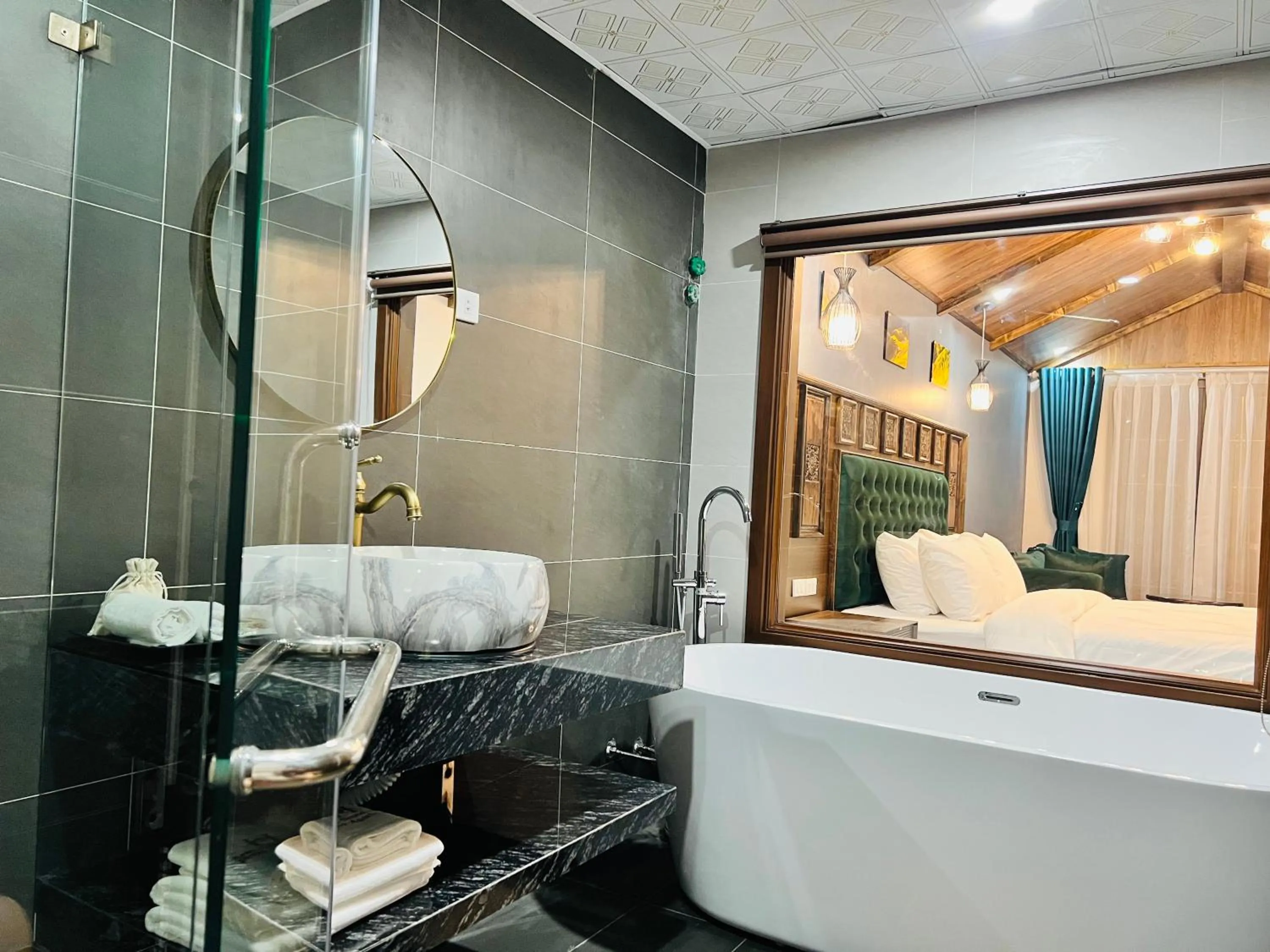 Bathroom, Bed in Sapa Grand Hills Hotel Apartments