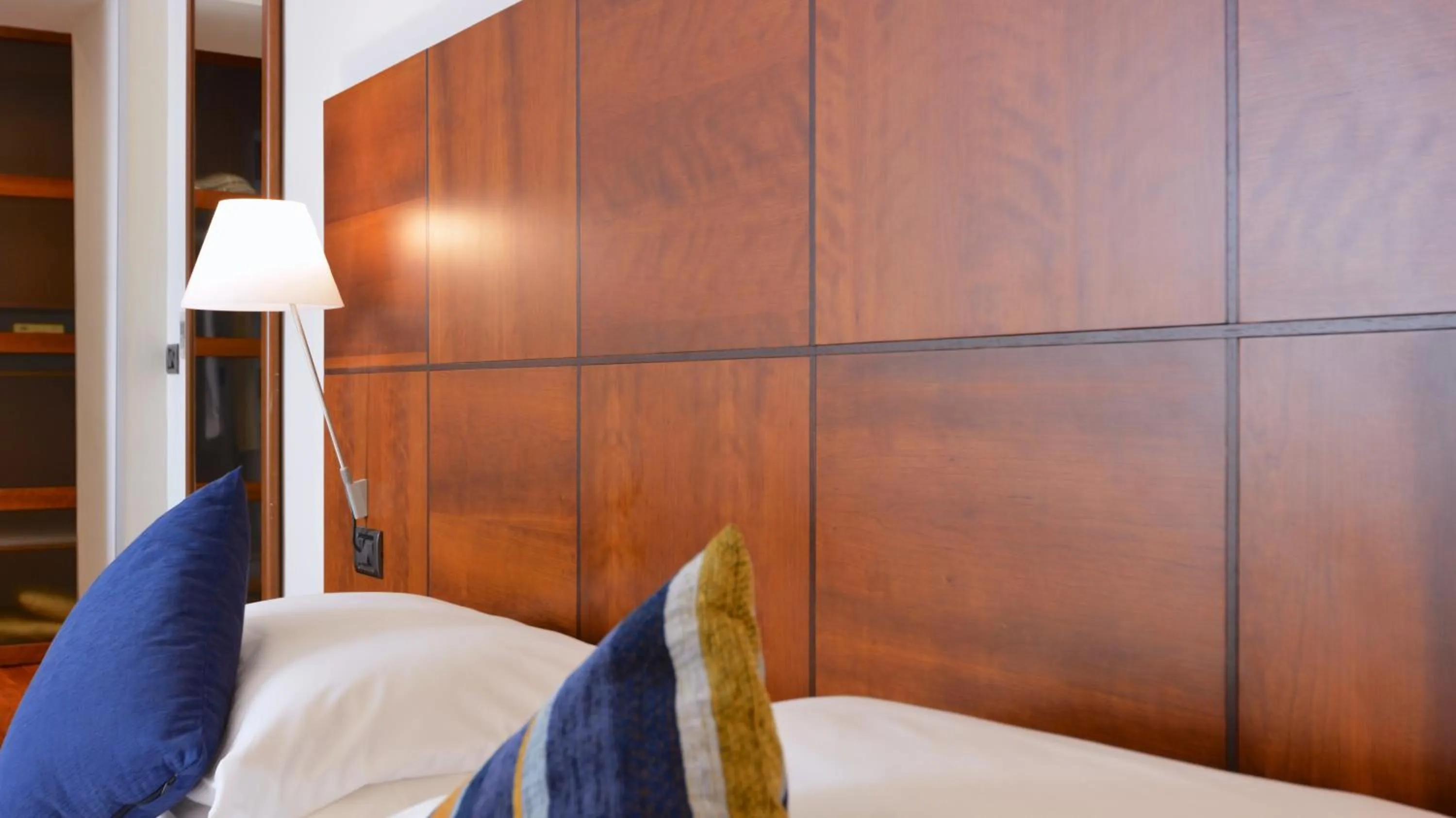 Decorative detail, Bed in Best Western Hotel Crimea