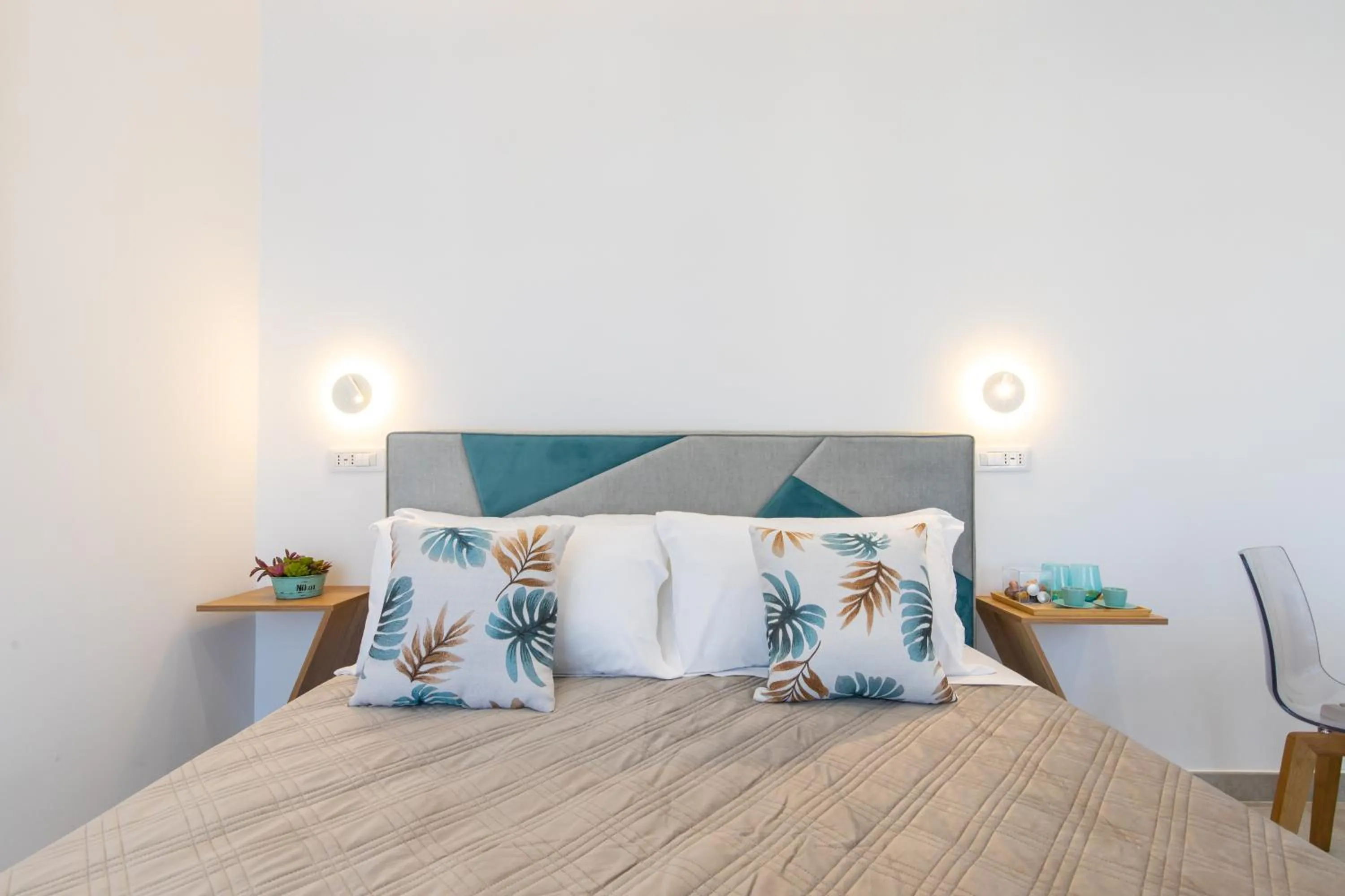 Bed in Baia Flegrea Meublè