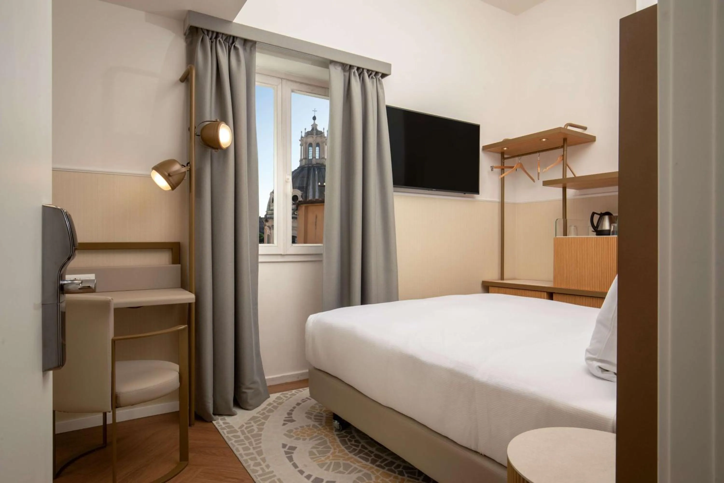 Bedroom, Bed in Cosmopolita Rome Colosseum, Tapestry Collection by Hilton