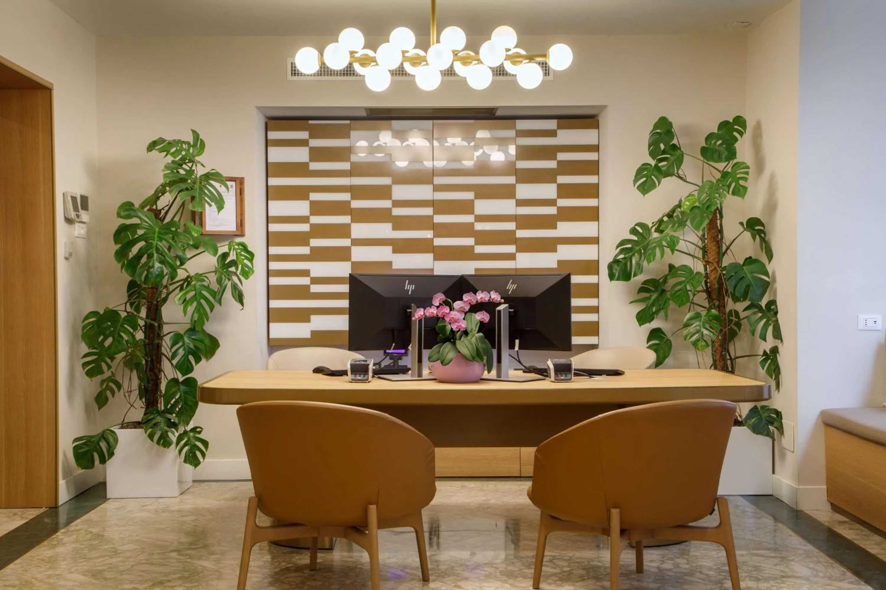 Lobby or reception in Cosmopolita Rome Colosseum, Tapestry Collection by Hilton