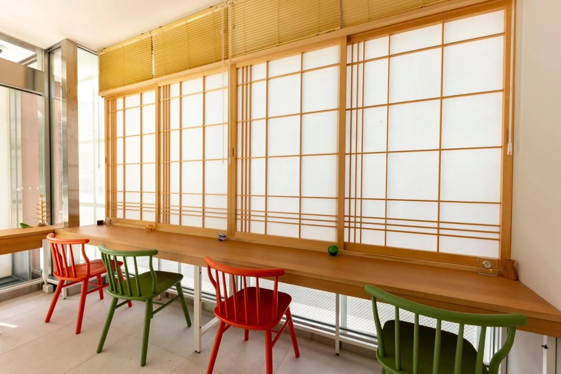 Lounge or bar in plat hostel keikyu sapporo ichiba