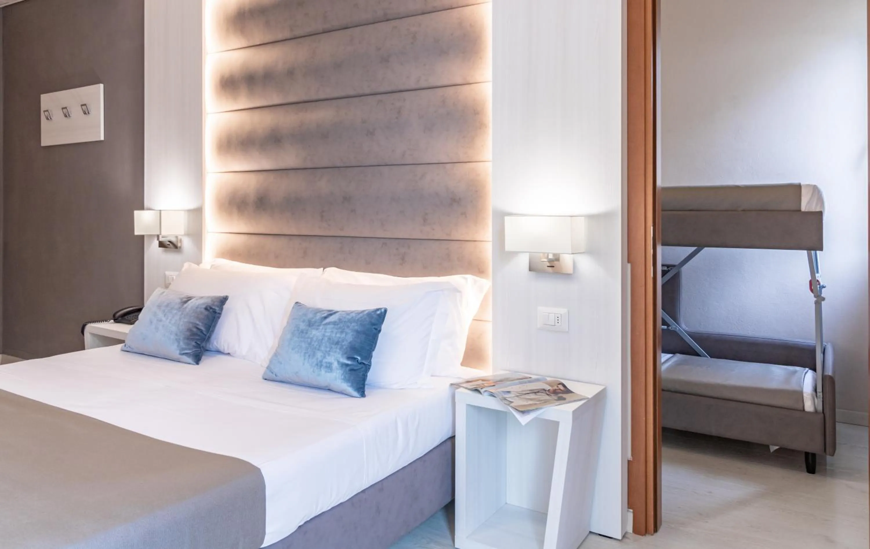 Photo of the whole room, Bed in Hotel Biancamano