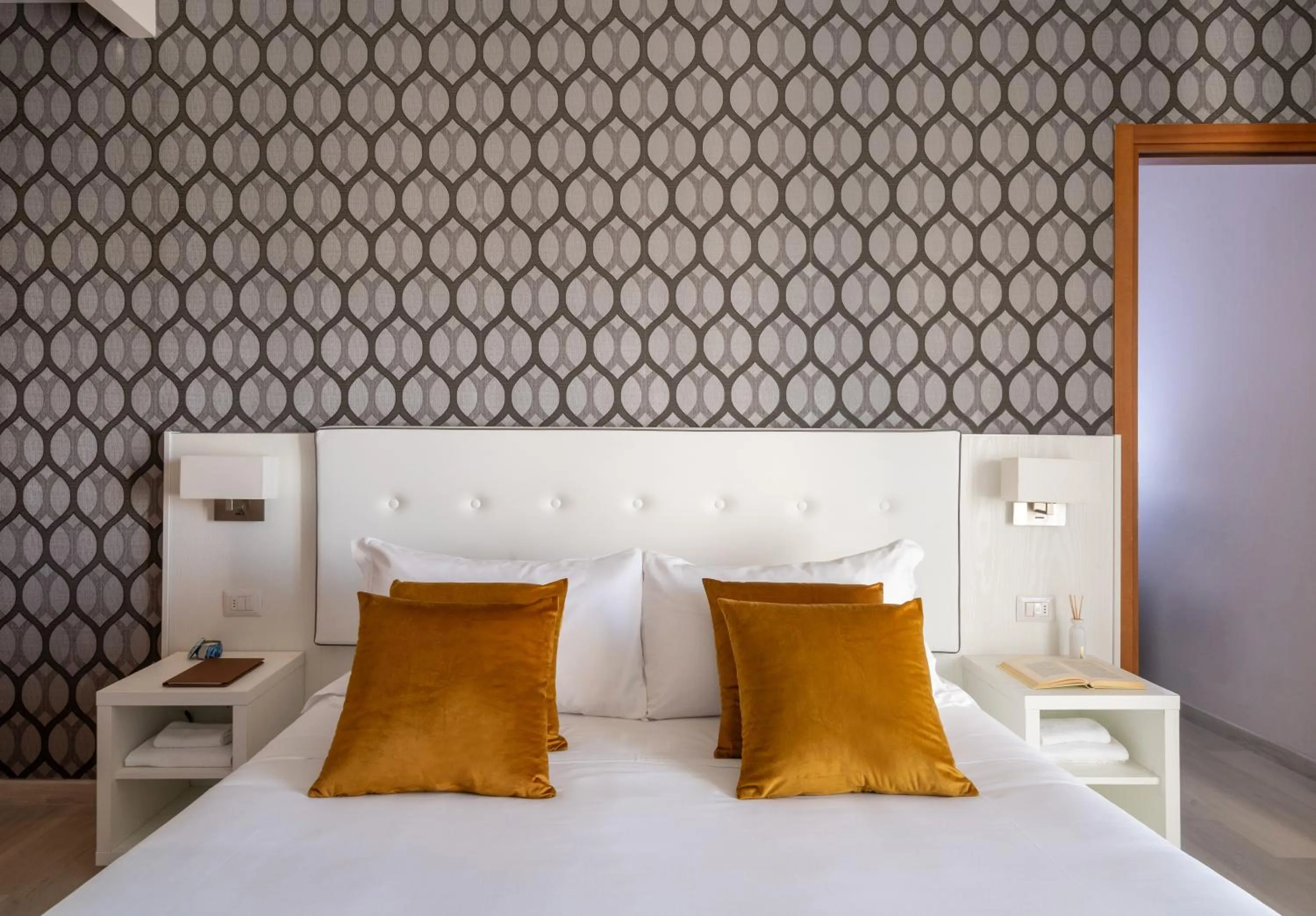 Bed in Hotel Biancamano