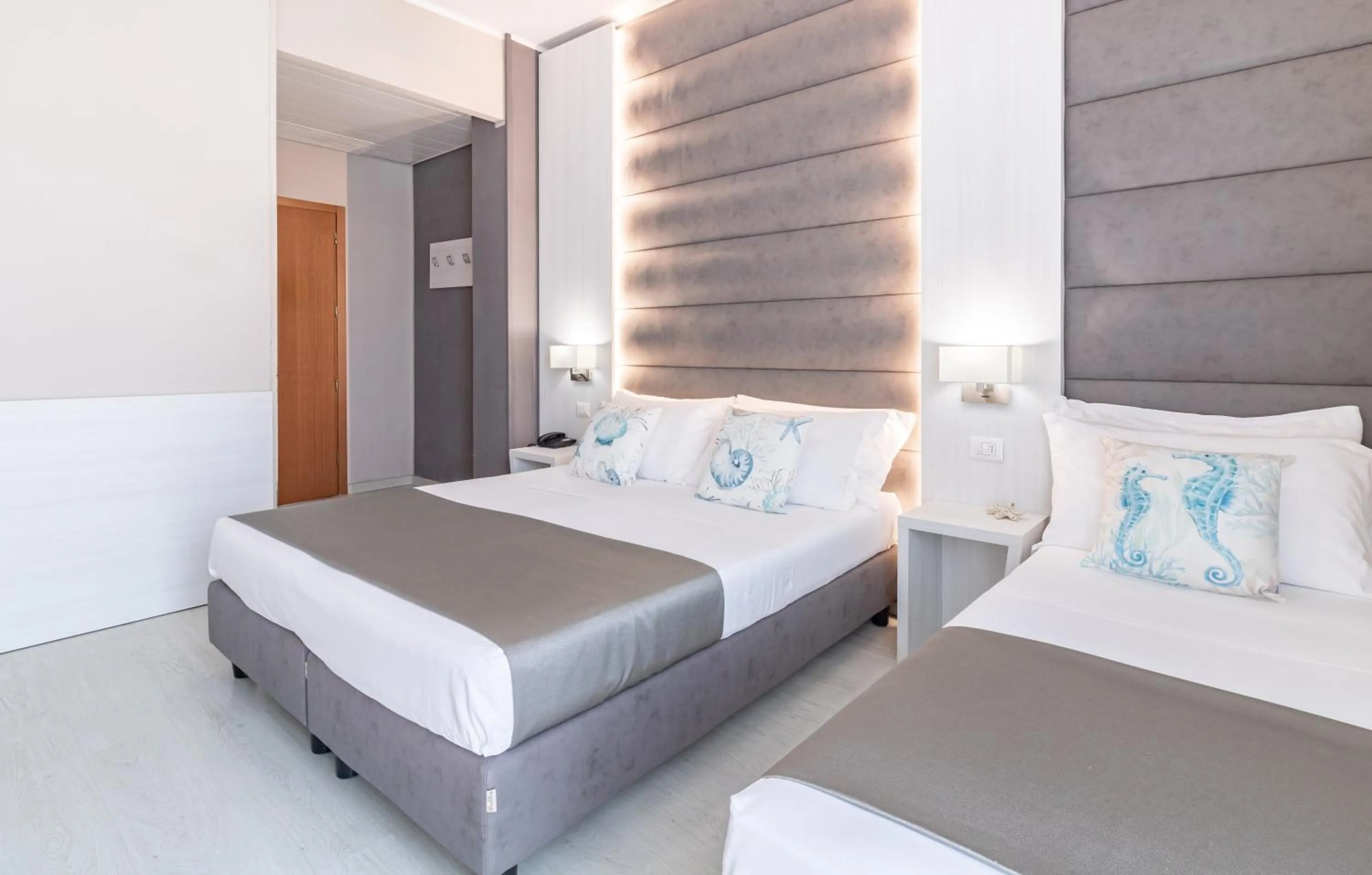 Bed in Hotel Biancamano