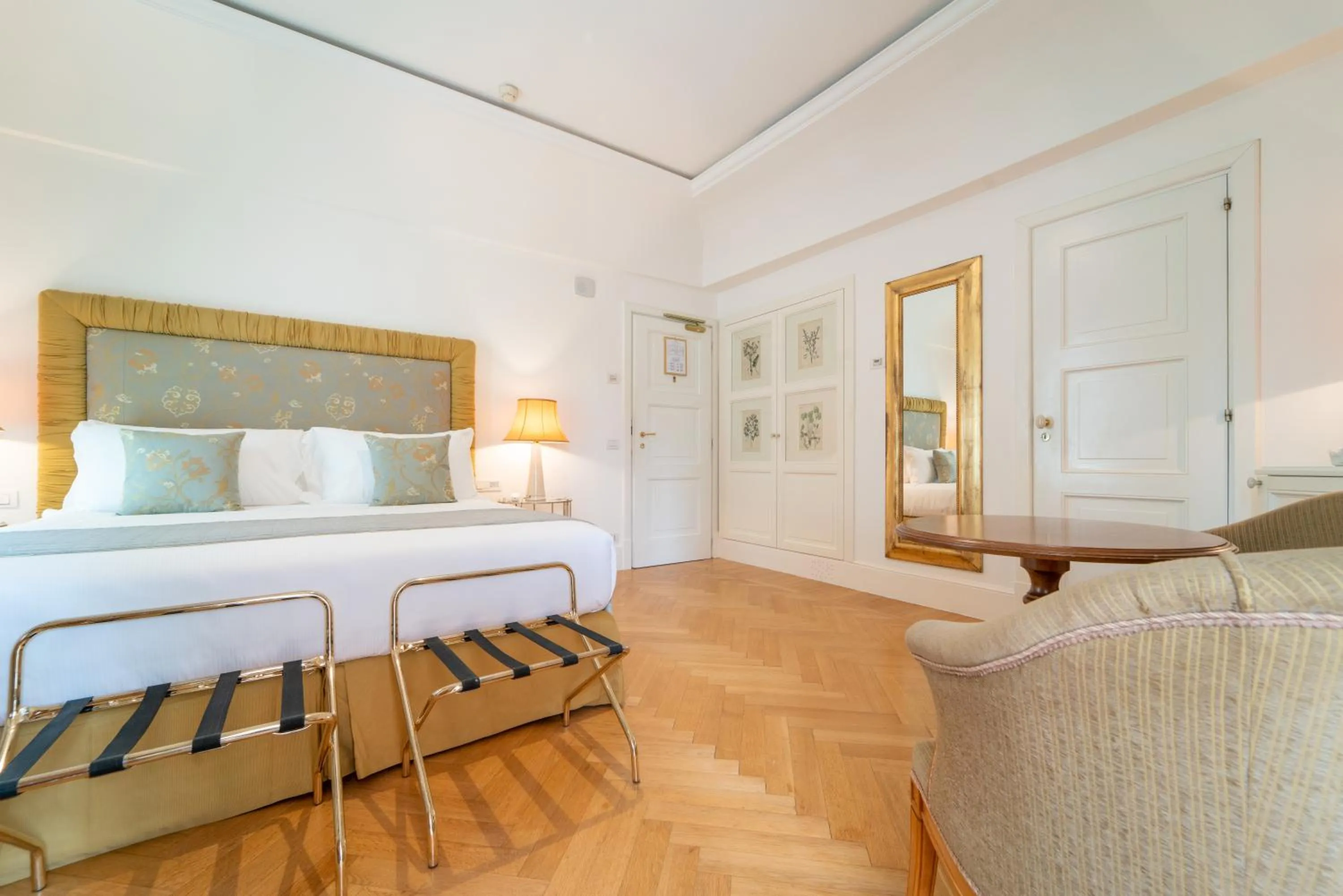 Photo of the whole room in Relais Villa San Martino