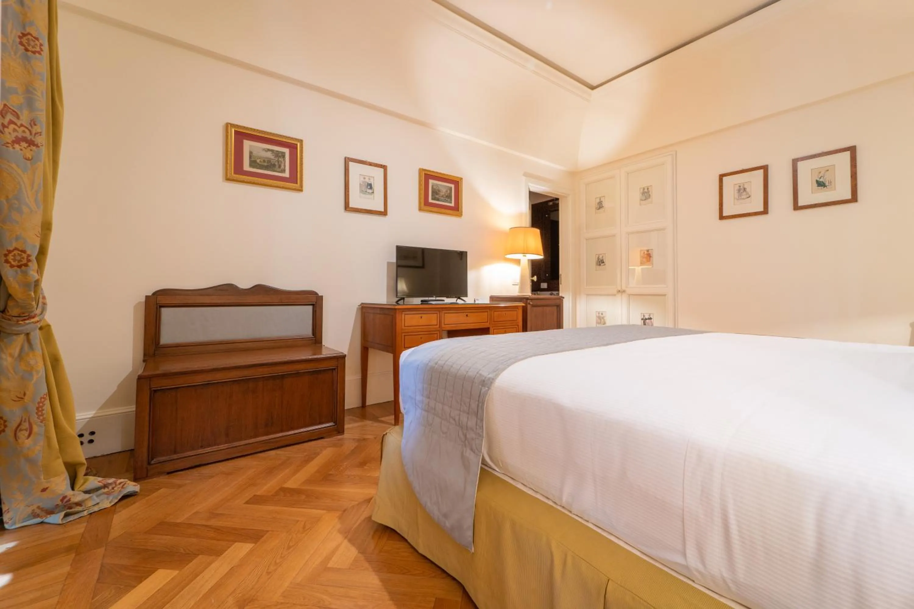 Photo of the whole room in Relais Villa San Martino
