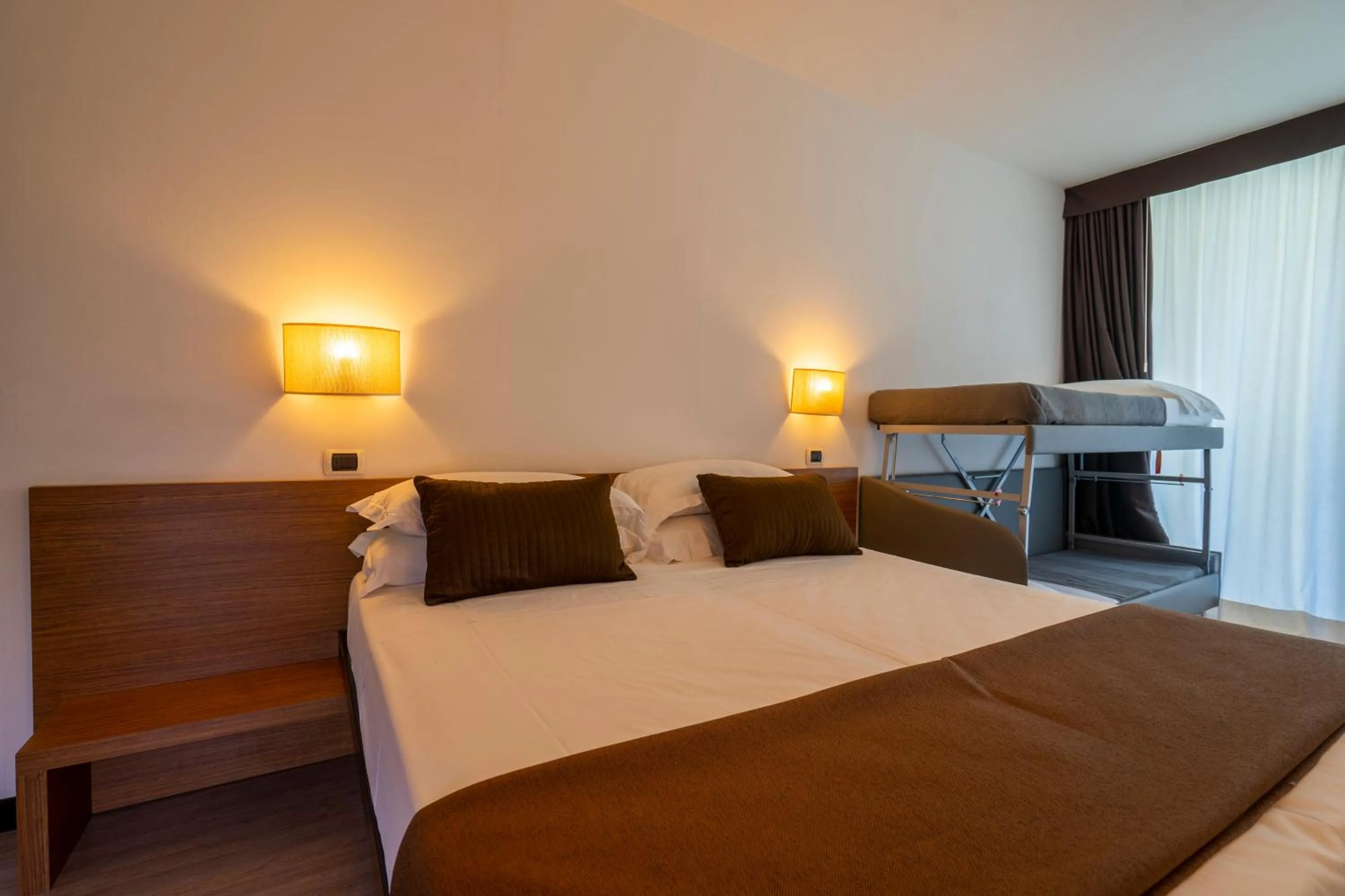 Family, Bed in Hotel Cristallo