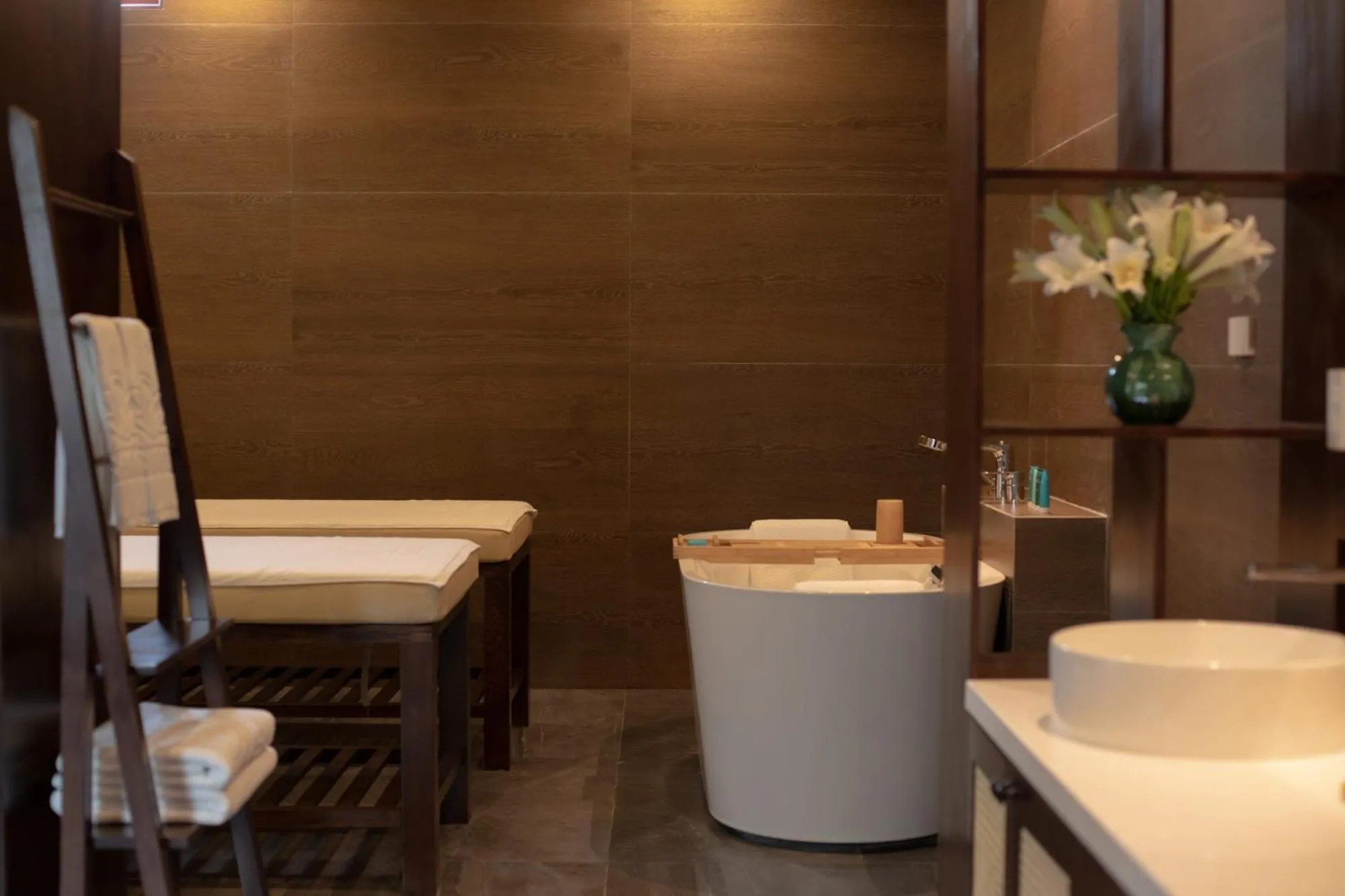 Shower in Senna Wellness Retreat