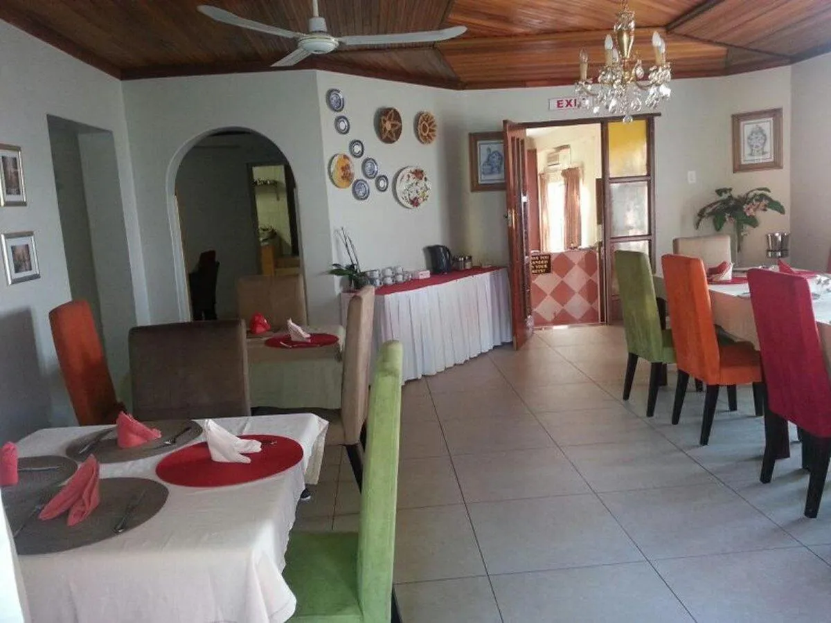 Dining area in Valley View Guest House