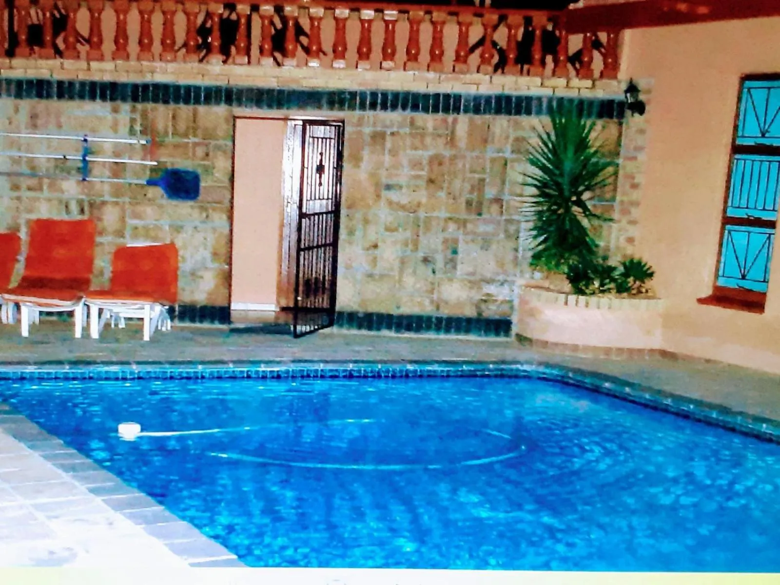 Swimming pool in Valley View Guest House