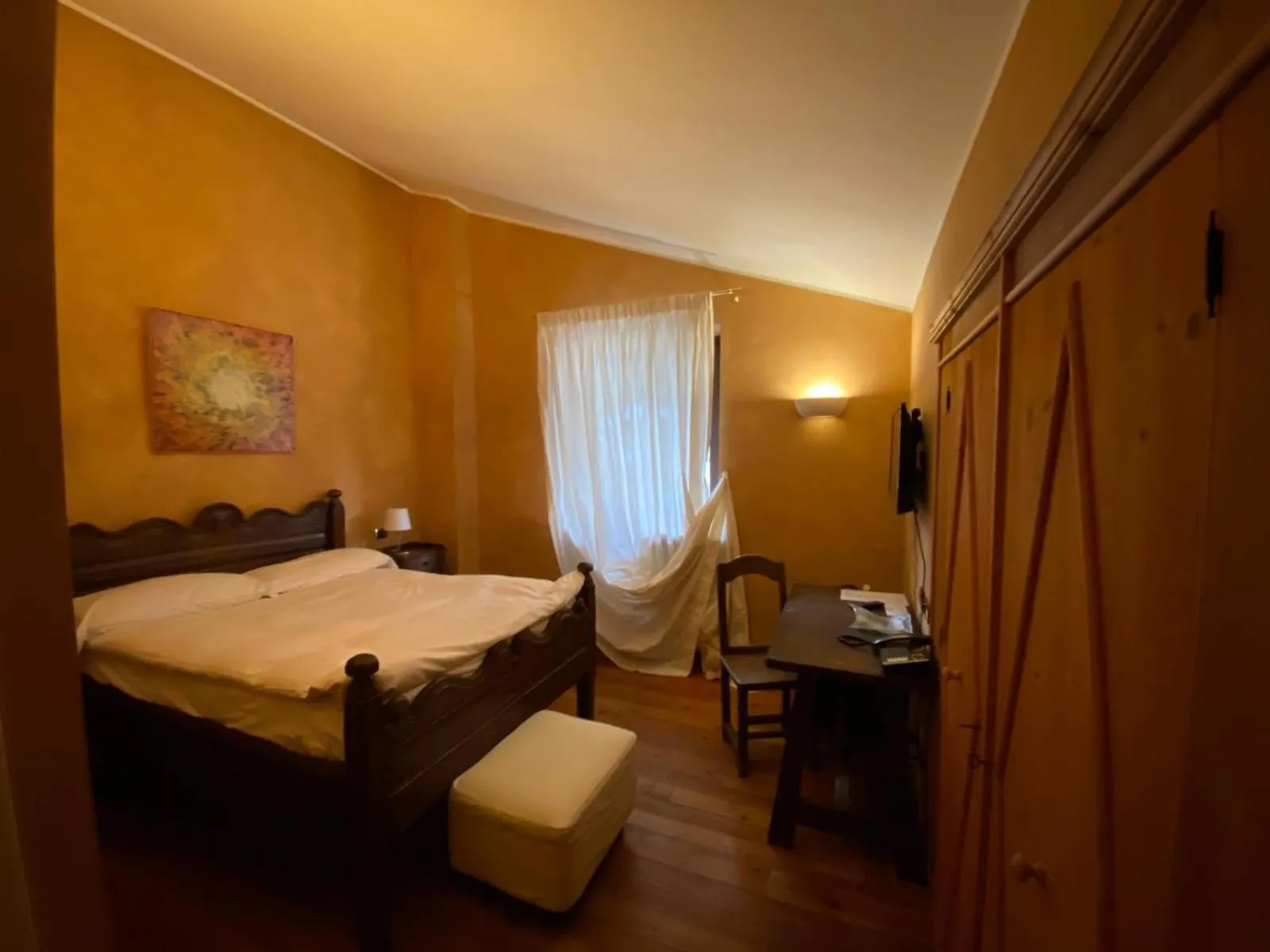 Bed in Hotel Cristallo