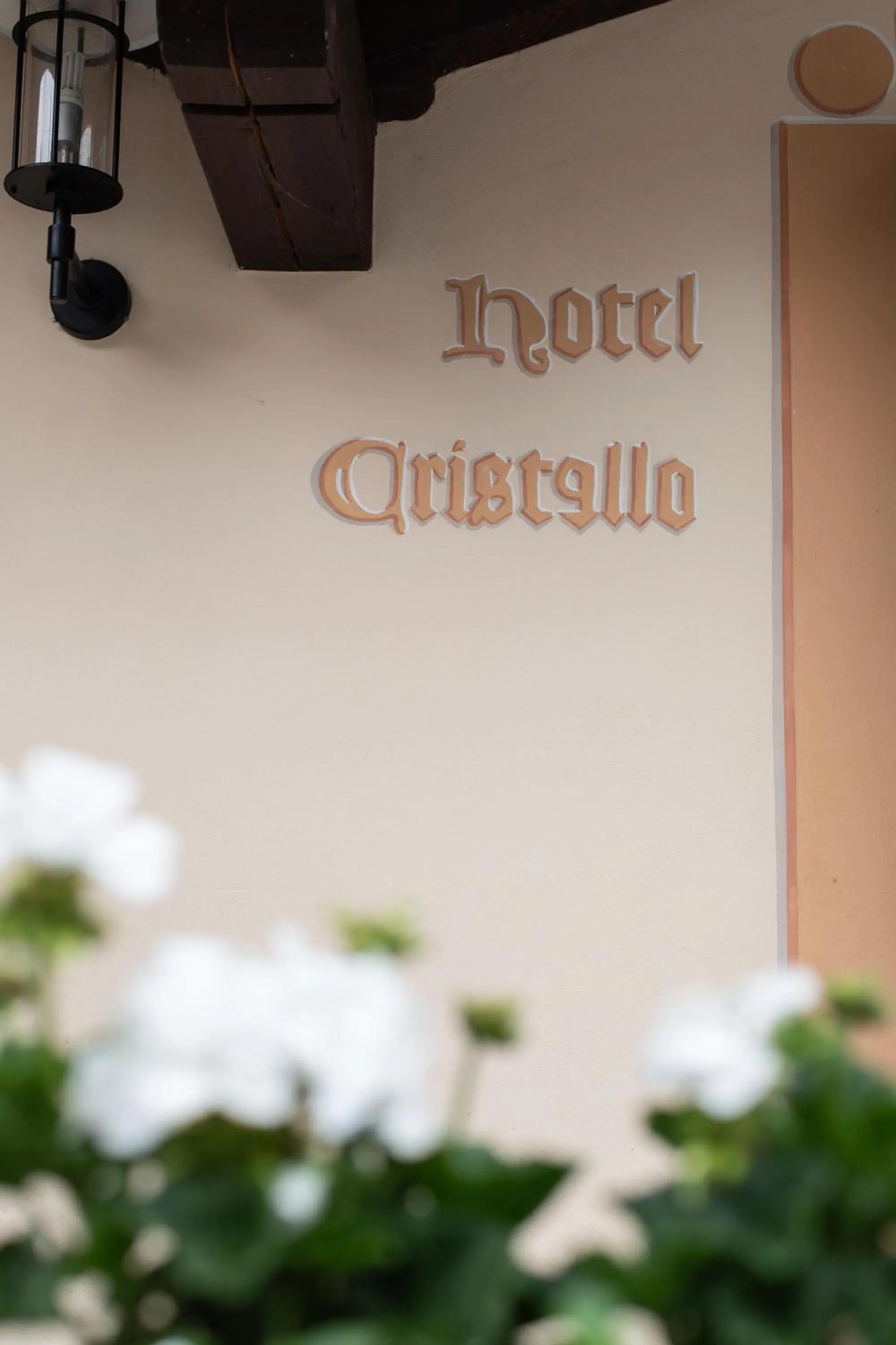 Facade/entrance in Hotel Cristallo