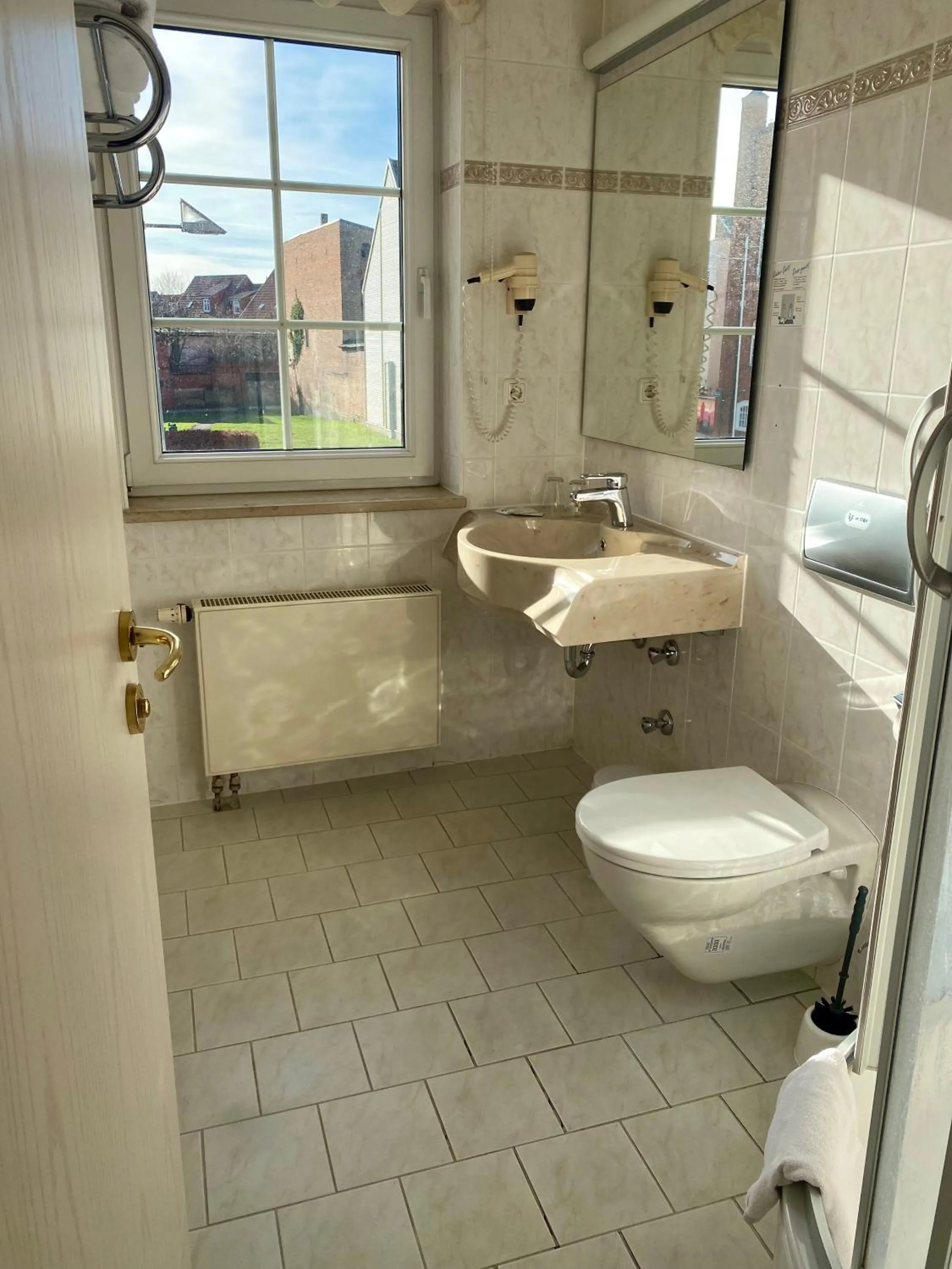 Bathroom in Hotel am Markt Altentreptow