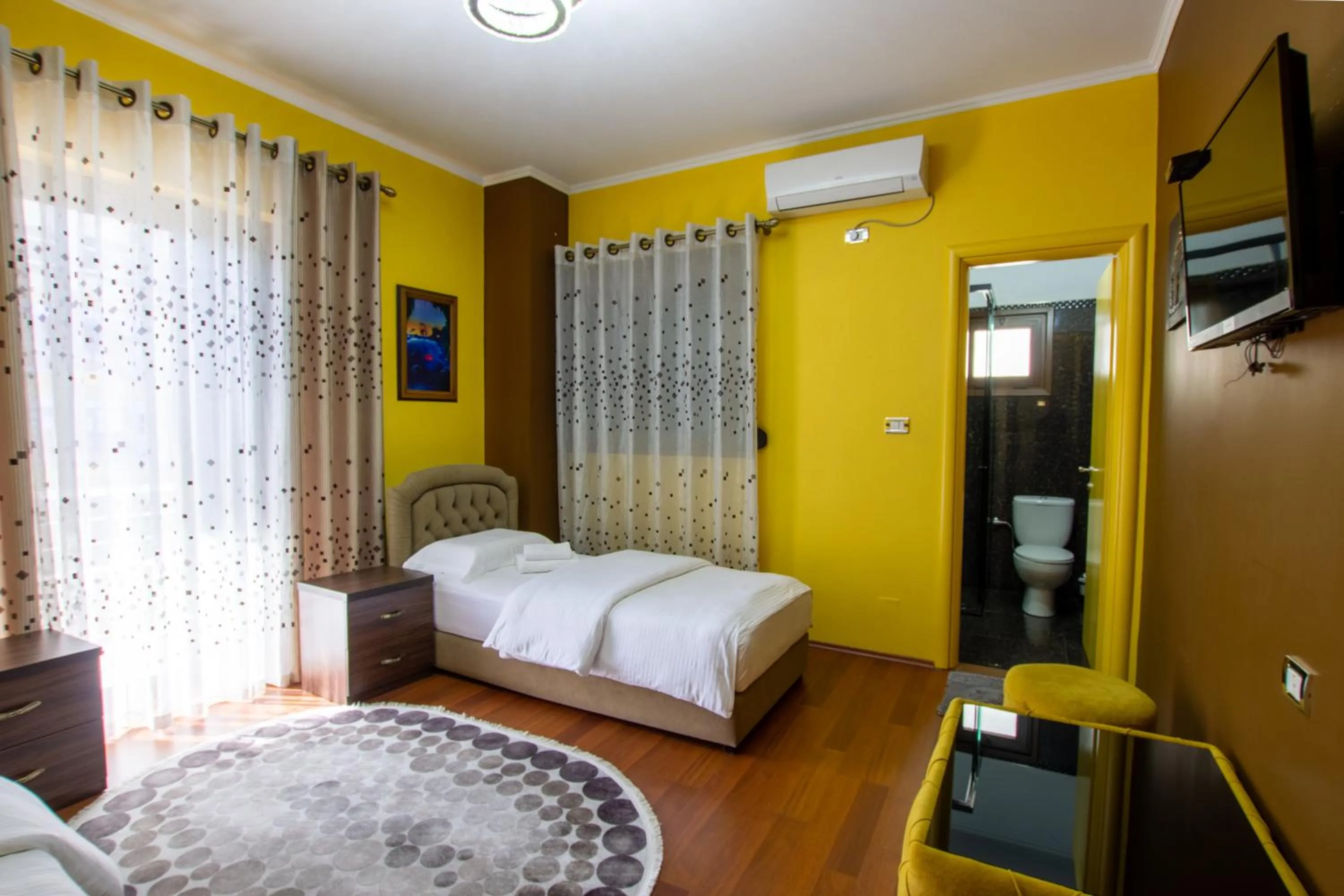 Bedroom, Bed in Bora Hotel