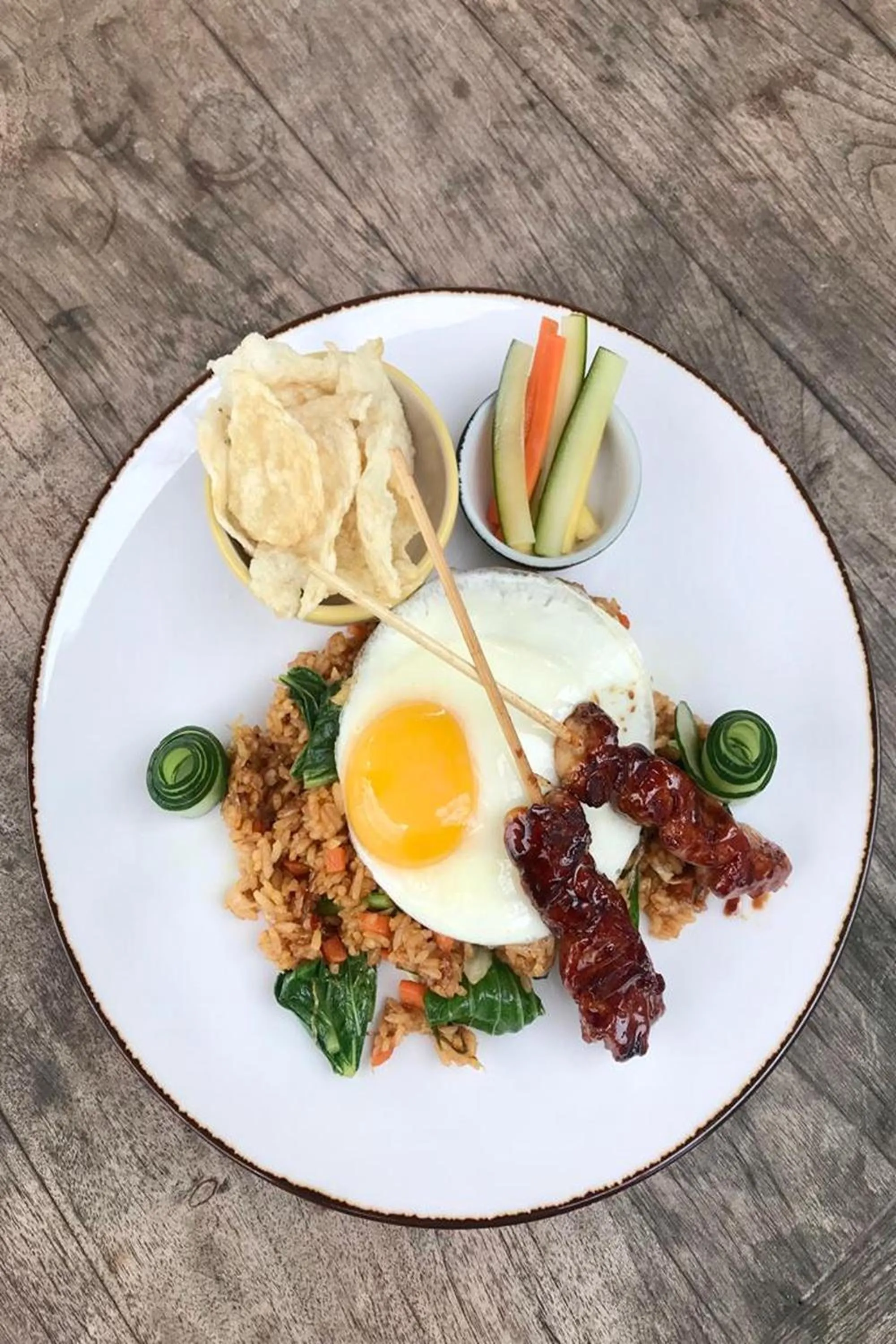 Food and drinks in Coco & Pineapple Pants Hostel