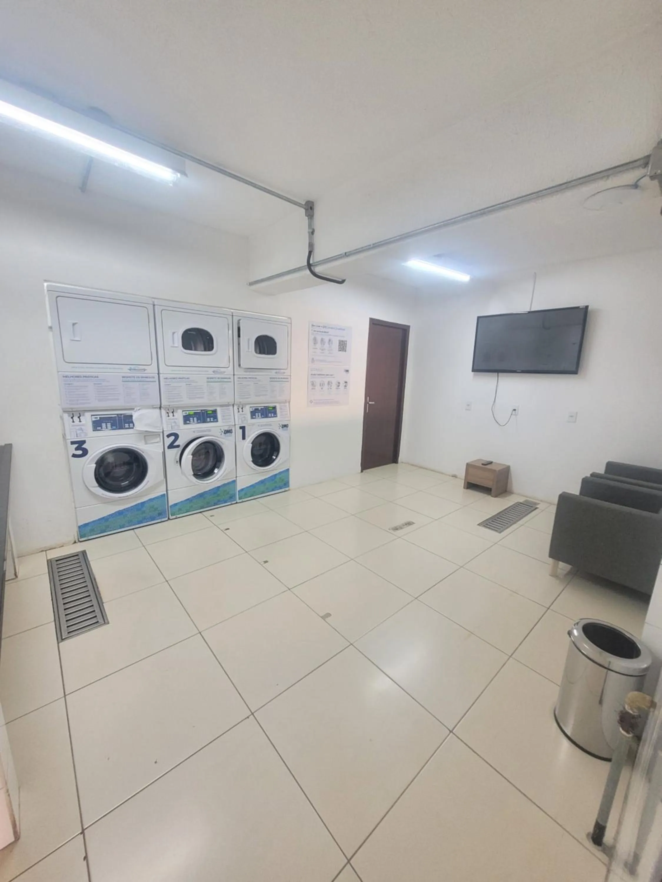 dryer in The Sun Resort By Rei dos Flats