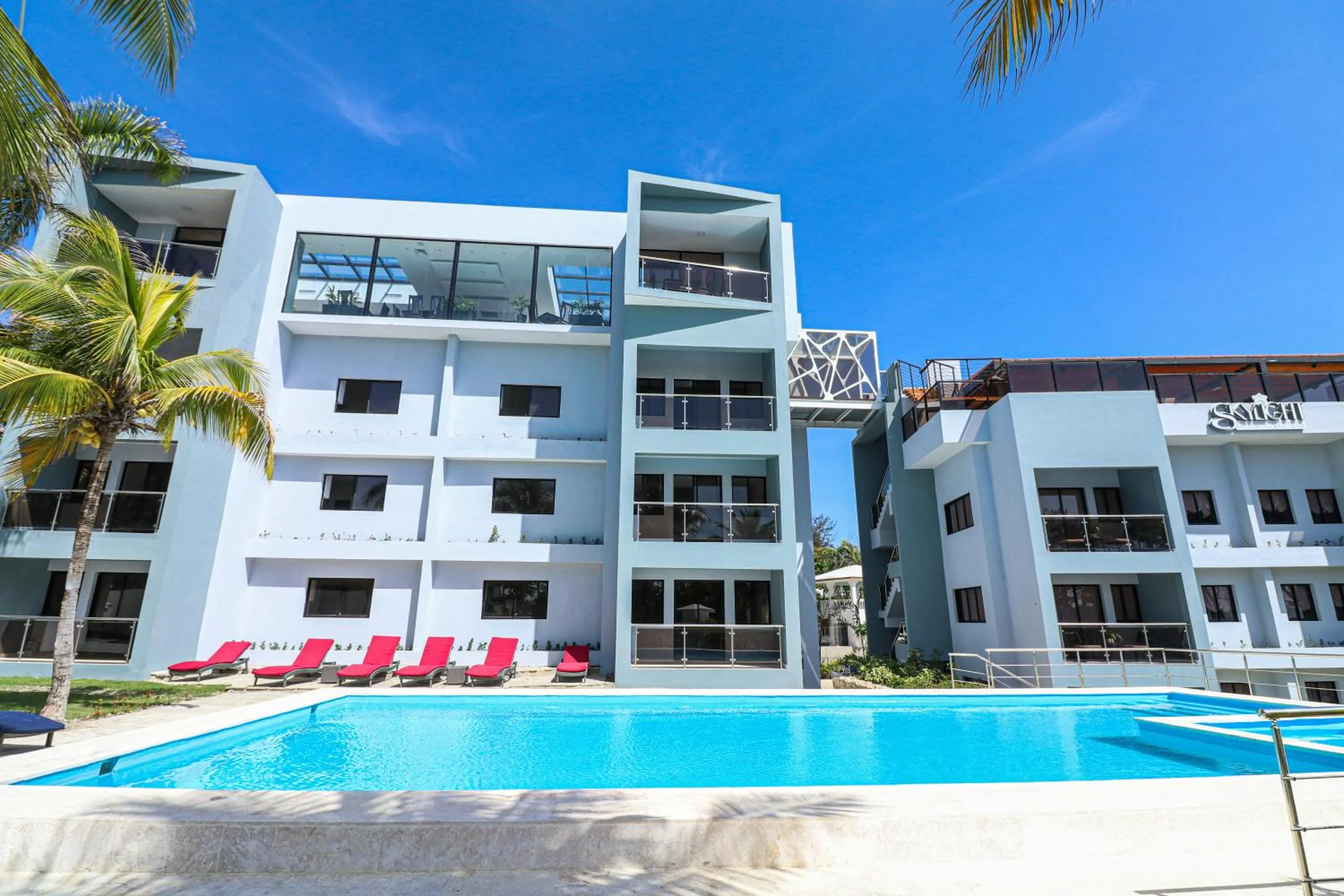 Skylight Suites Hotel