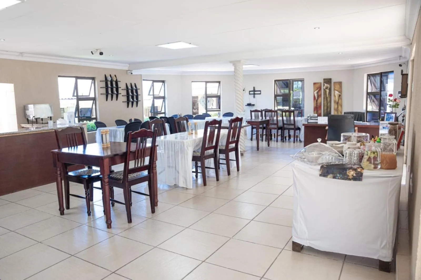 196 On Victoria Bed & Breakfast