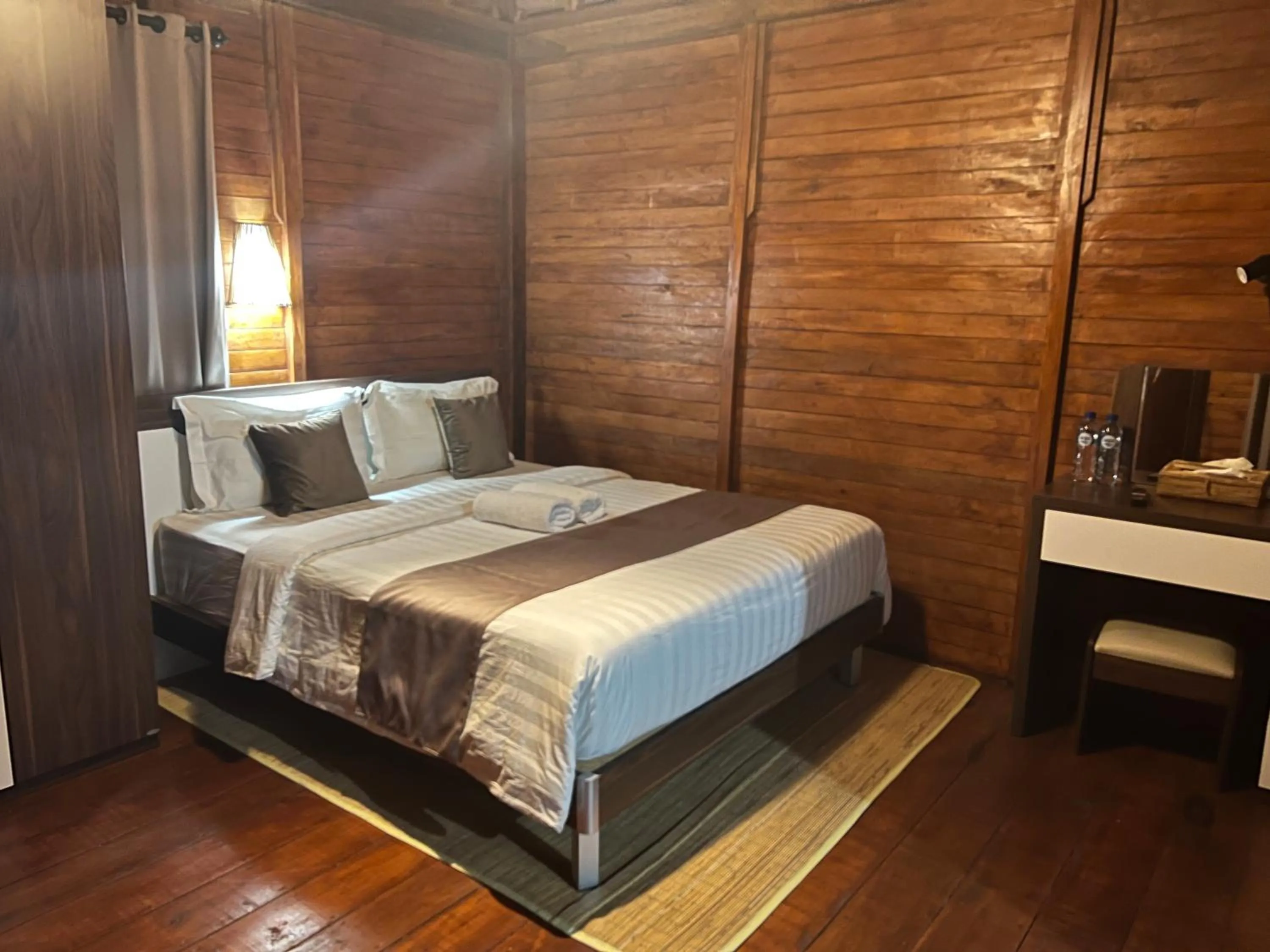 Bed in ADIKARA TROPICAL GARDEN