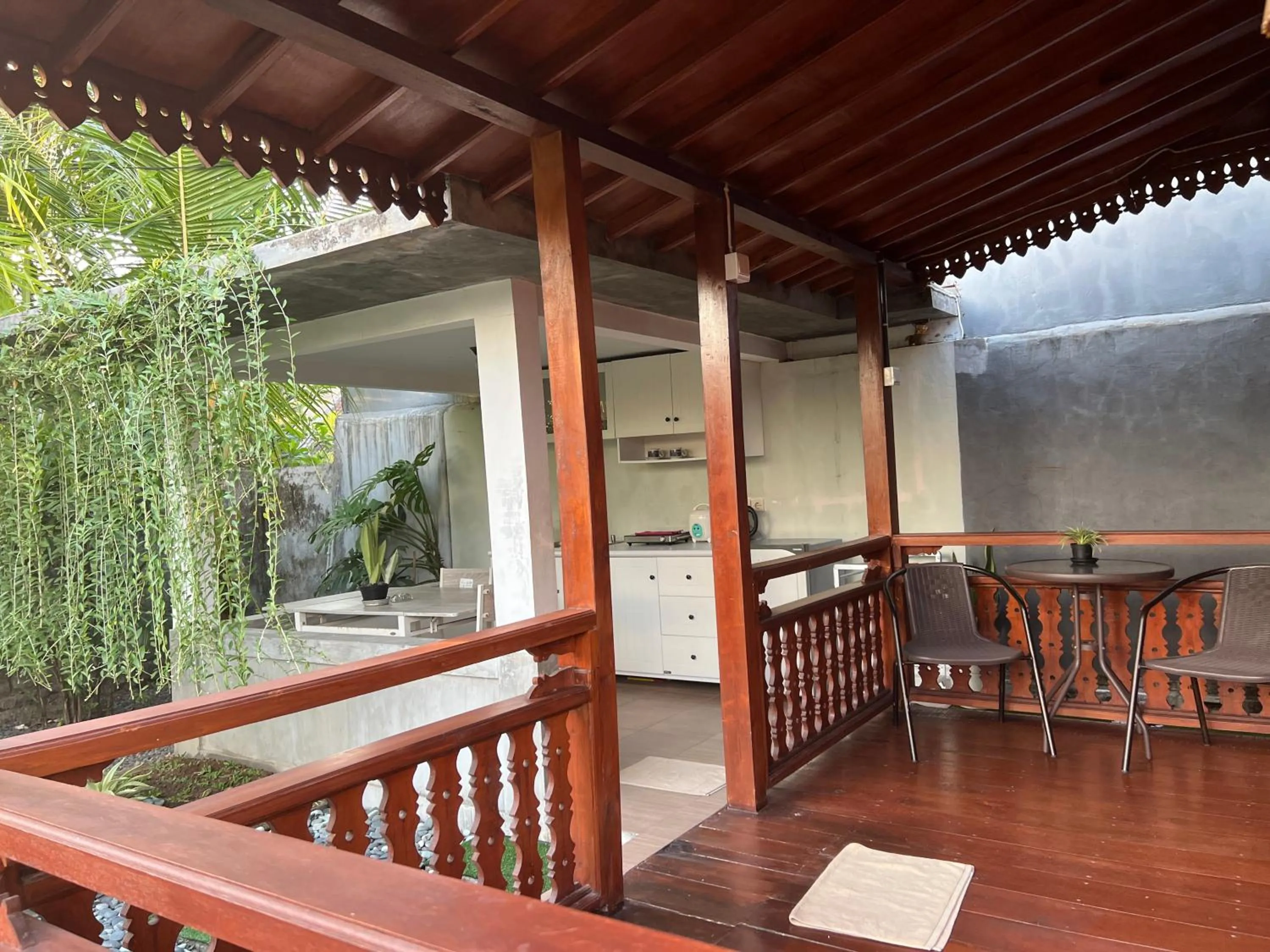 ADIKARA TROPICAL GARDEN