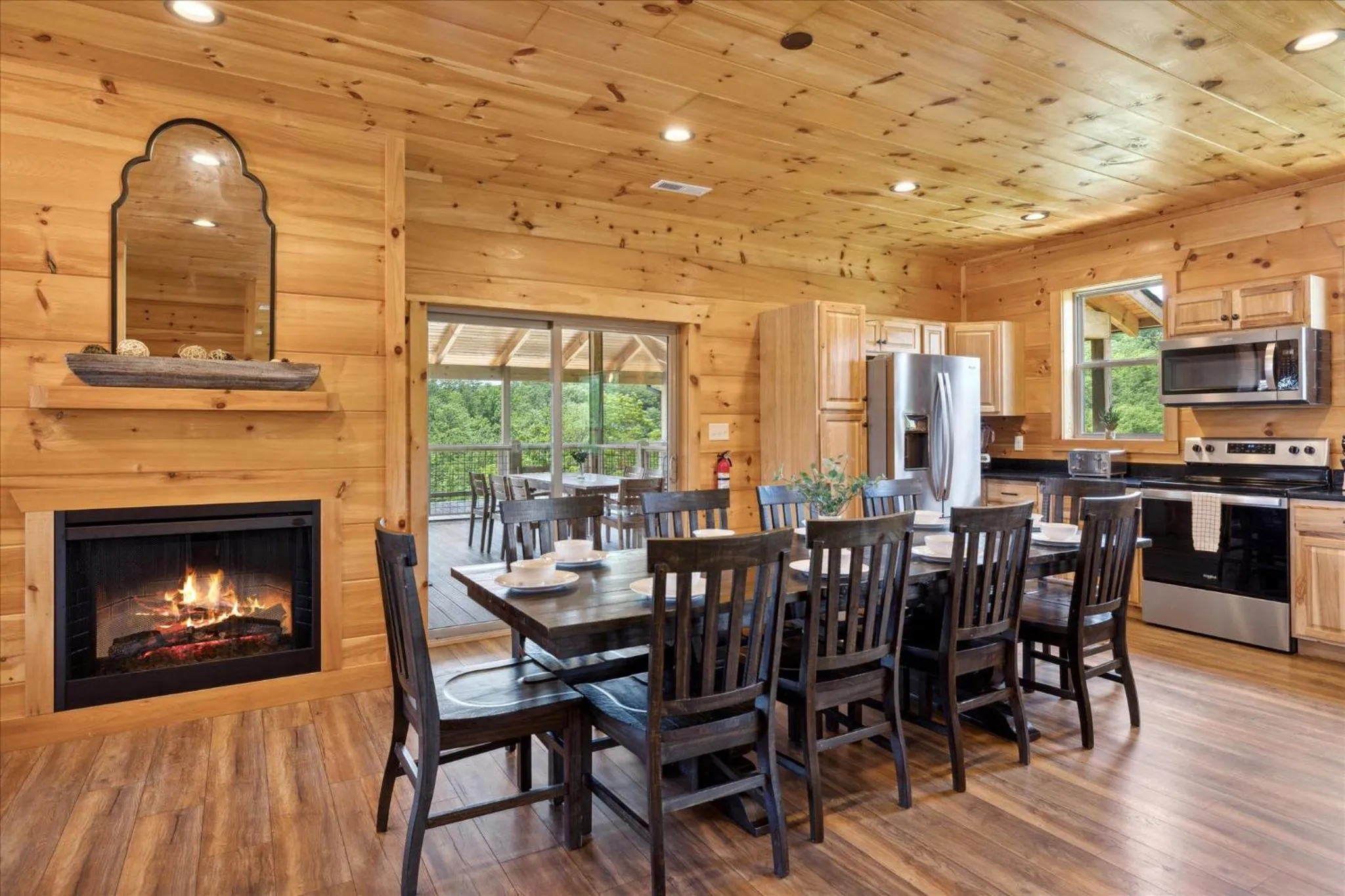 Cabin Goals ✨ Private Pool, Hot Tub + Epic Views! - Eaglebend Cabin