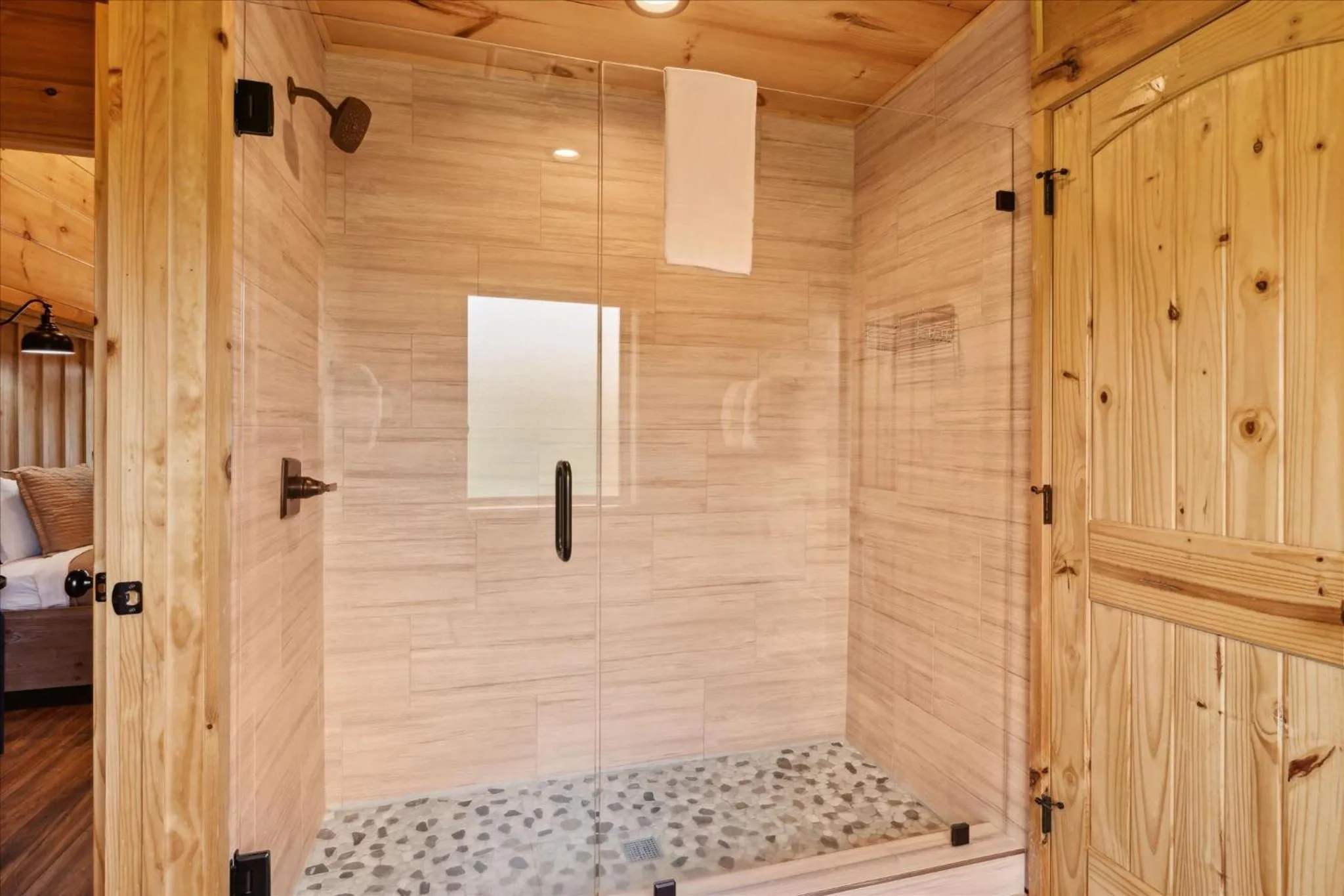 Cabin Goals ✨ Private Pool, Hot Tub + Epic Views! - Eaglebend Cabin