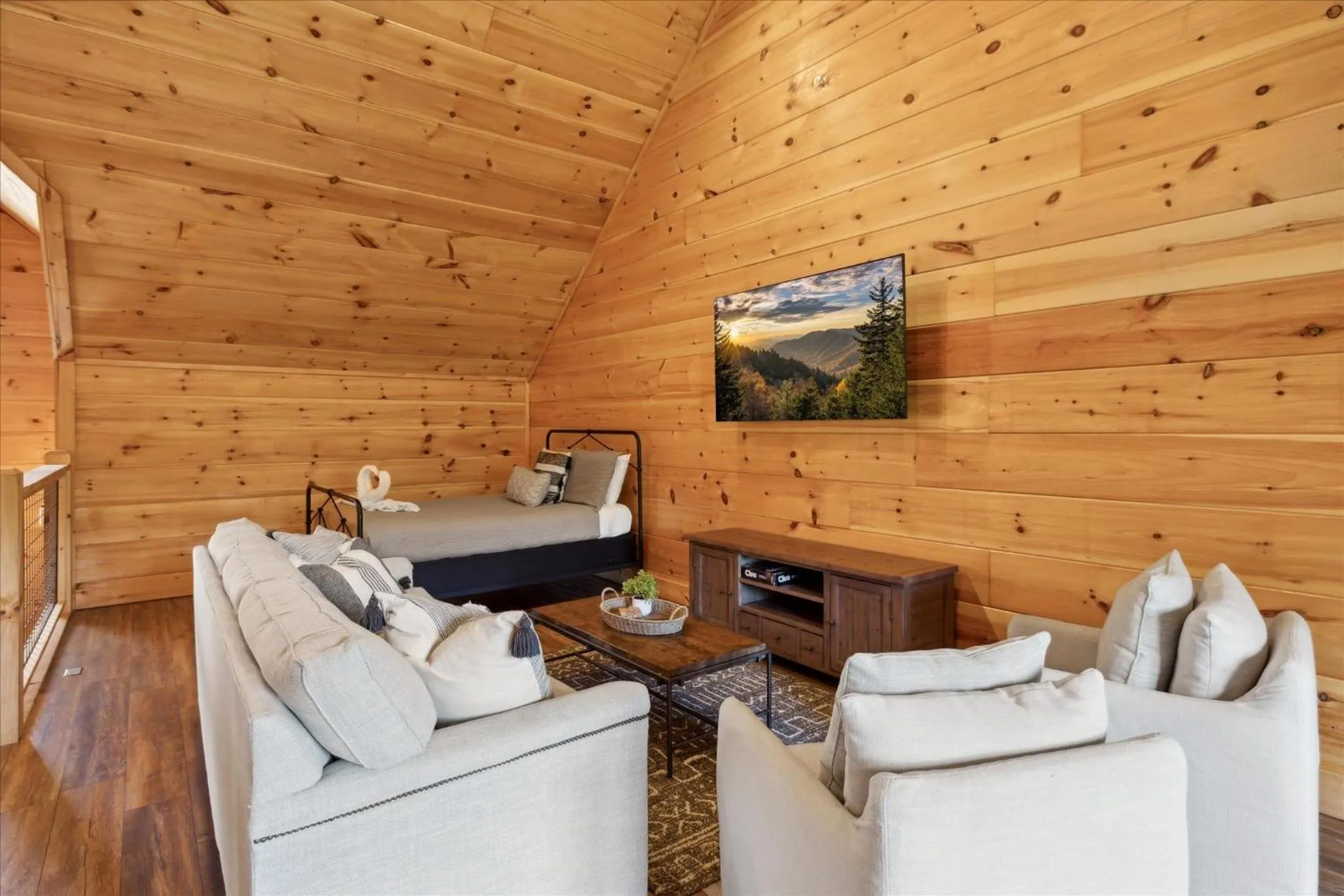 Cabin Goals ✨ Private Pool, Hot Tub + Epic Views! - Eaglebend Cabin