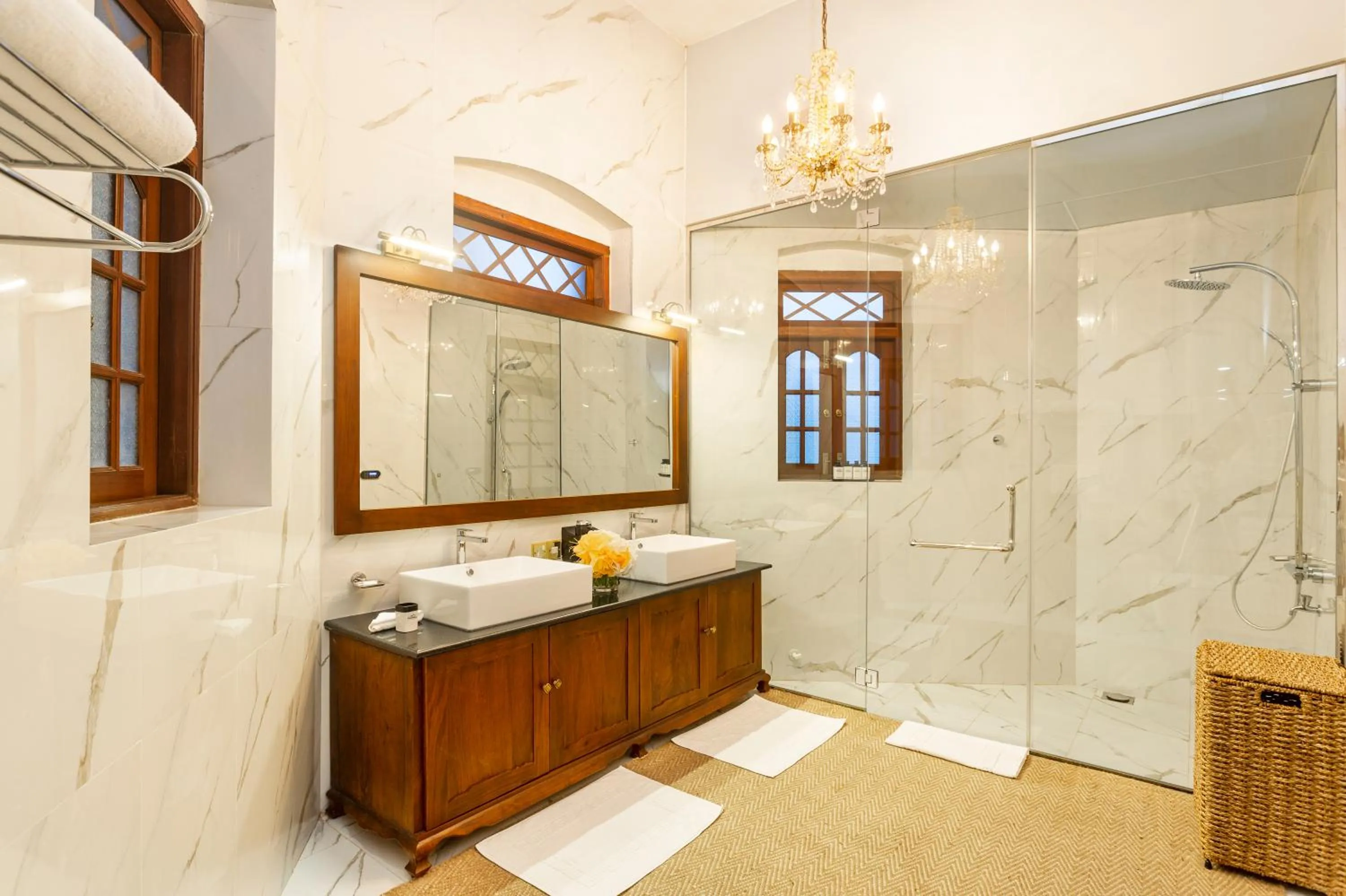 Bathroom in W15 Lake Gregory