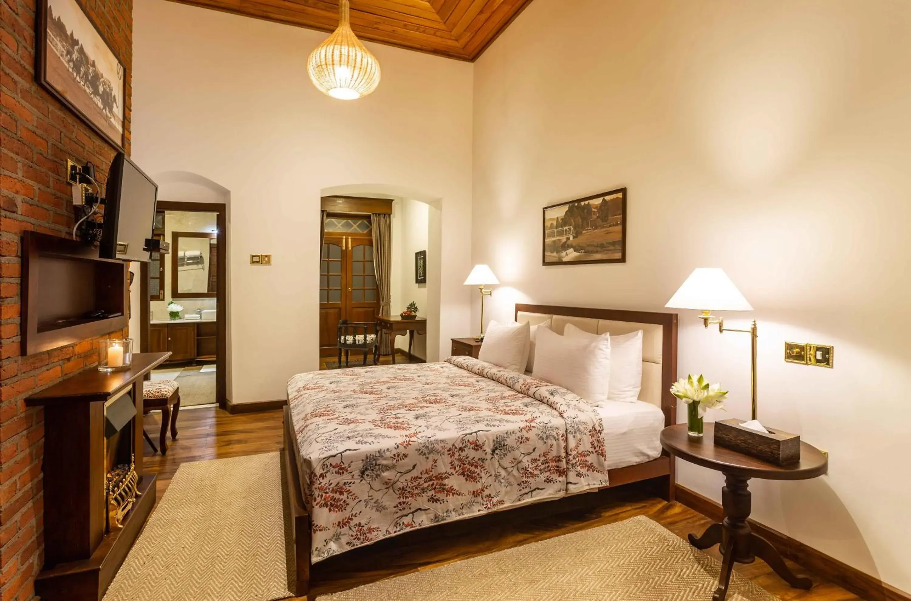 Double Room with Lake View in W15 Lake Gregory Double Room with Lake View in W15 Lake Gregory