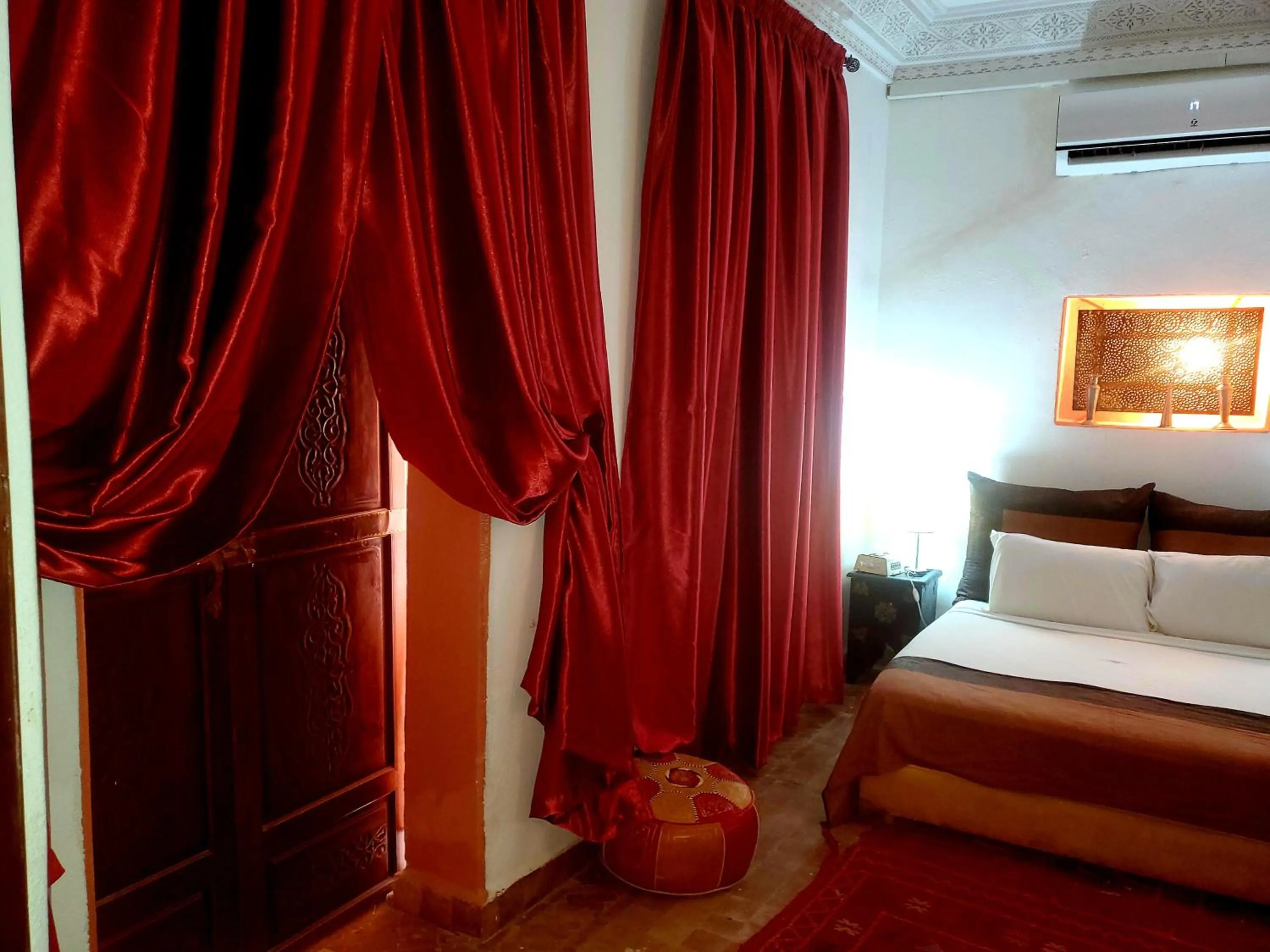 Photo of the whole room, Bed in Riad Rêve d Antan , Real Dream