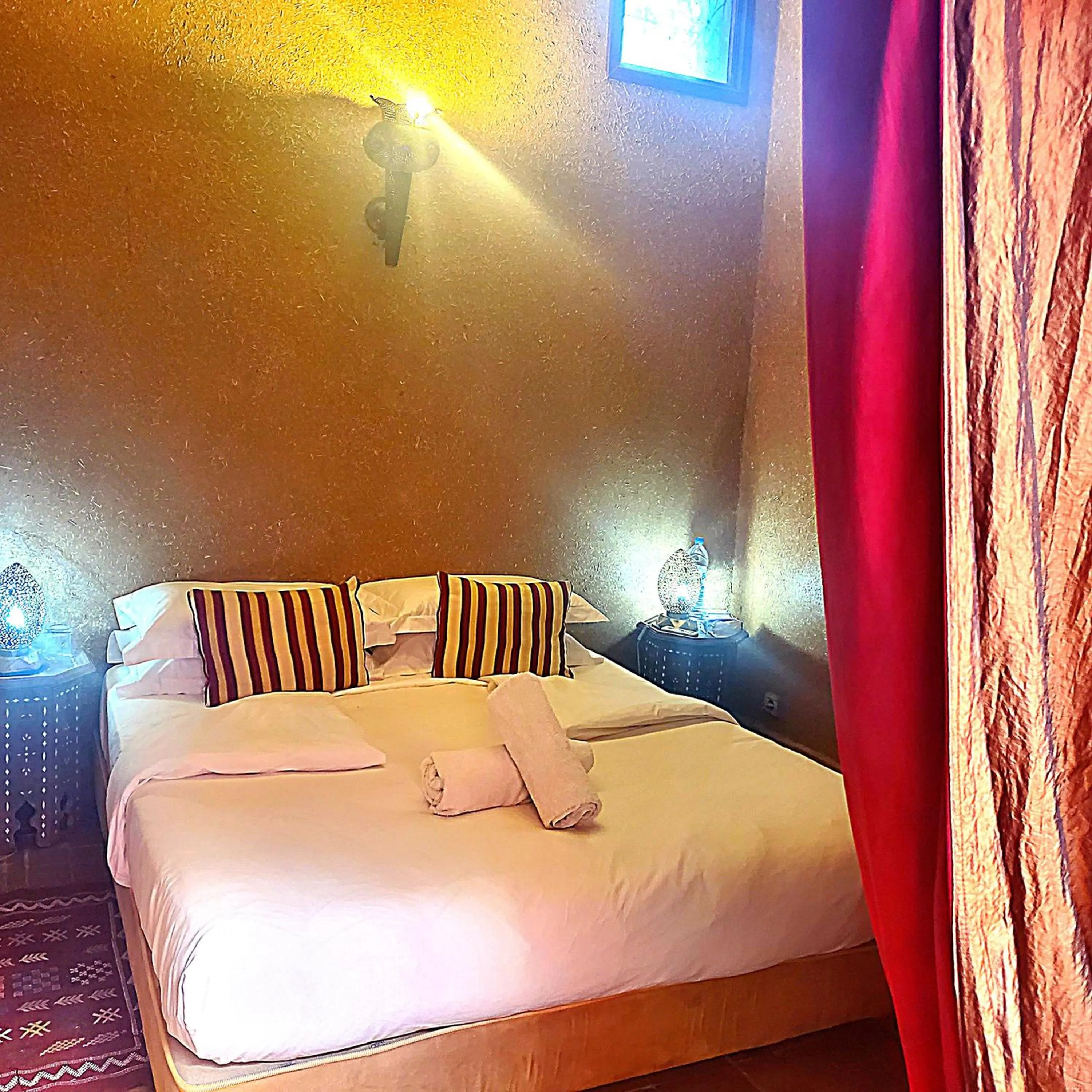 Photo of the whole room, Bed in Riad Rêve d Antan , Real Dream