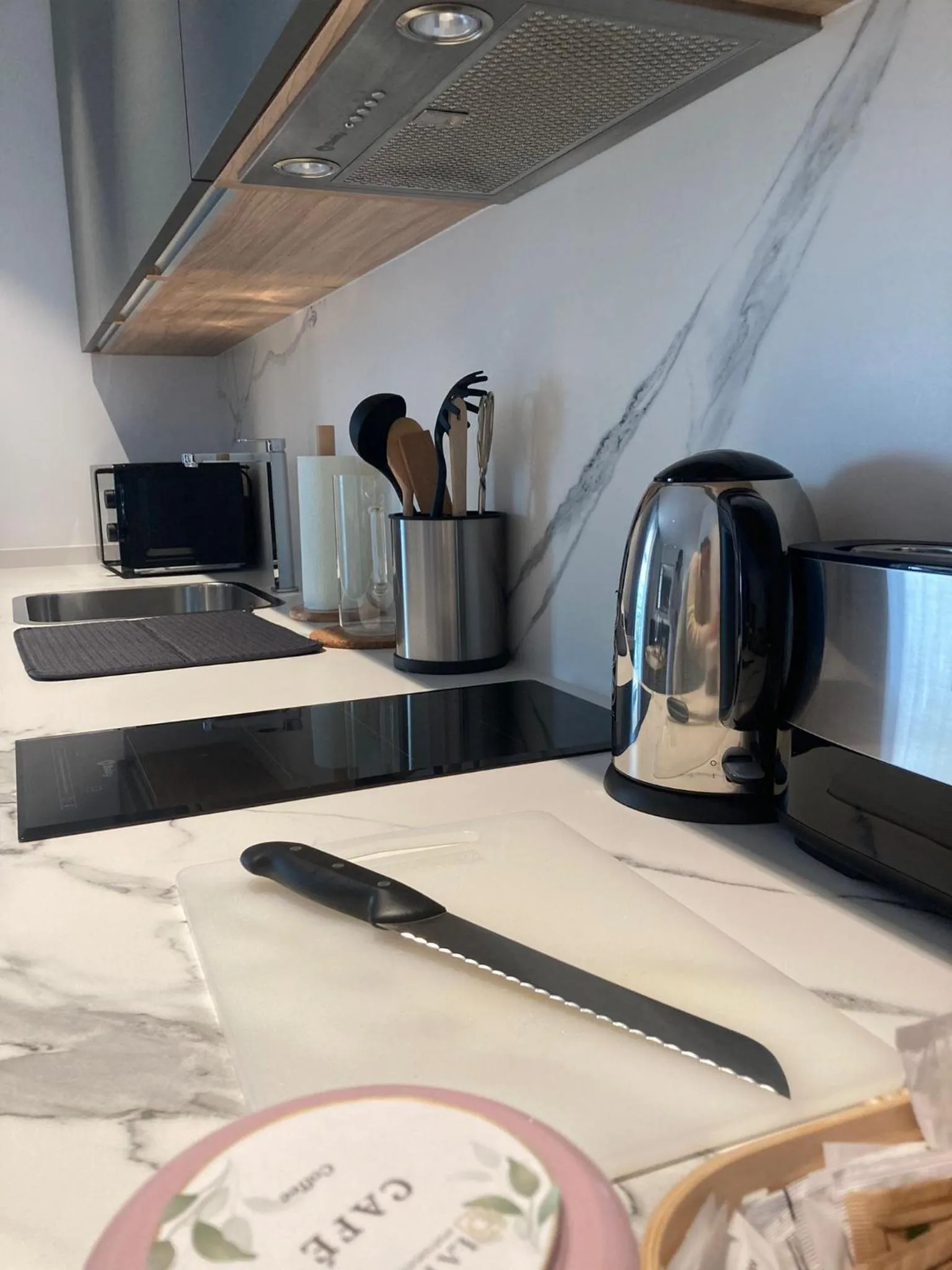 Coffee/tea facilities in Apartamentos Turísticos La Plaza