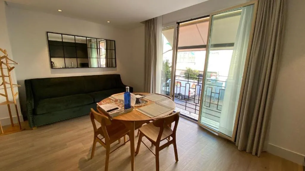 Living room in Apartamentos Turísticos La Plaza