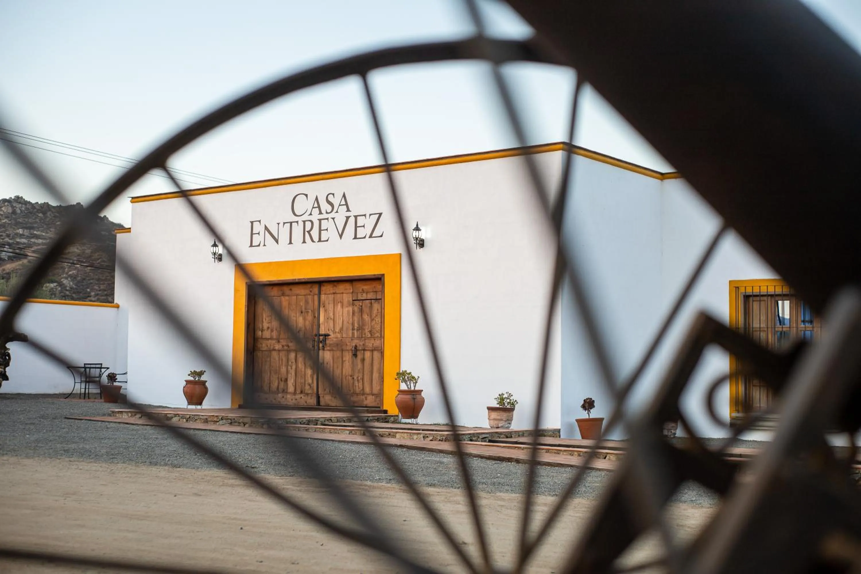 Facade/entrance in Casa Entrevez