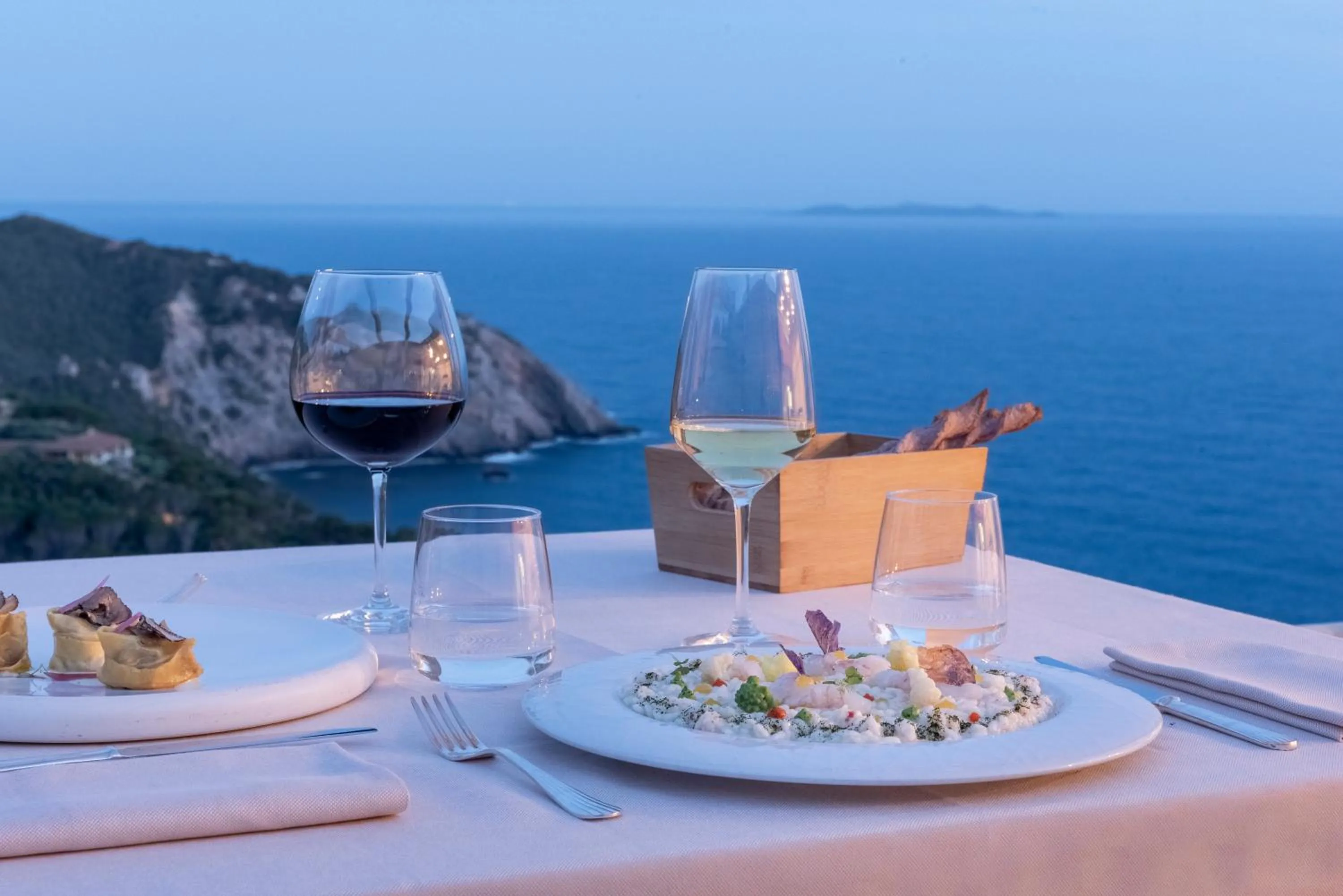 Natural landscape in Boutique Hotel Torre Di Cala Piccola