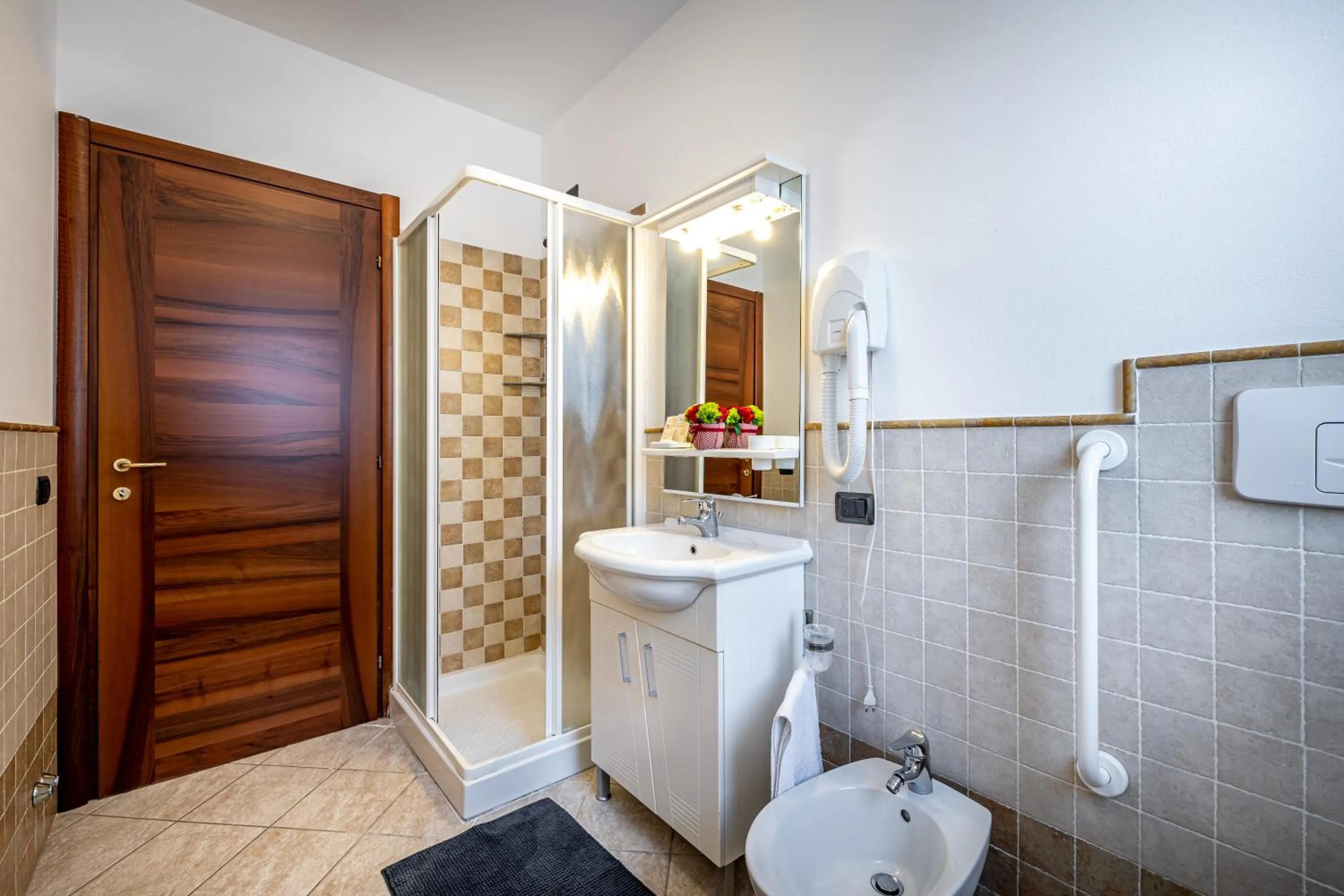 Shower in Residence Arianna