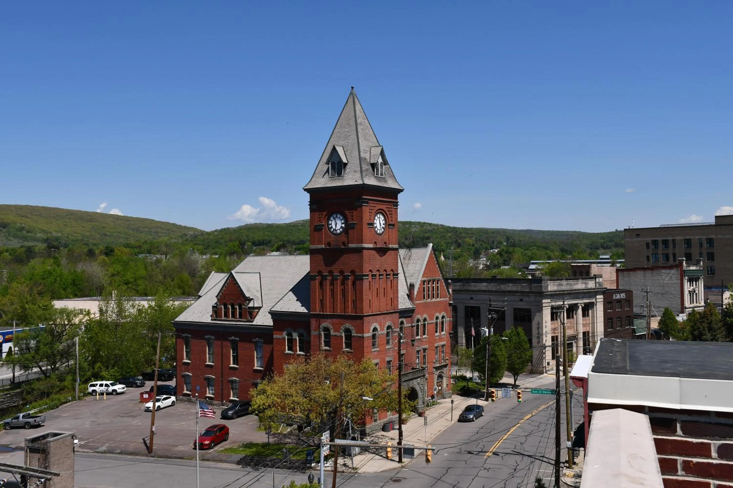 Nearby landmark in Hotel Anthracite