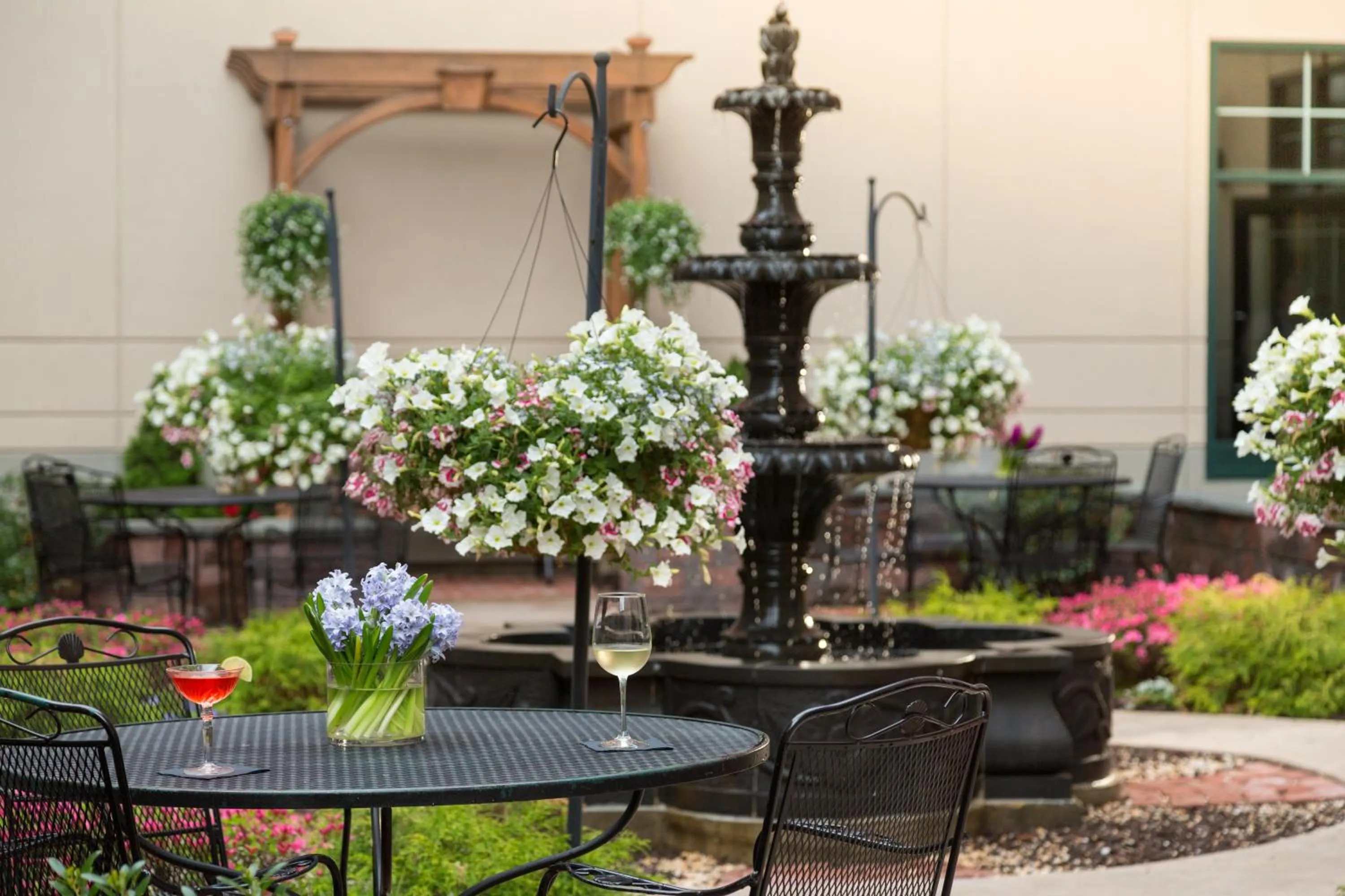 Property building in Hotel Anthracite