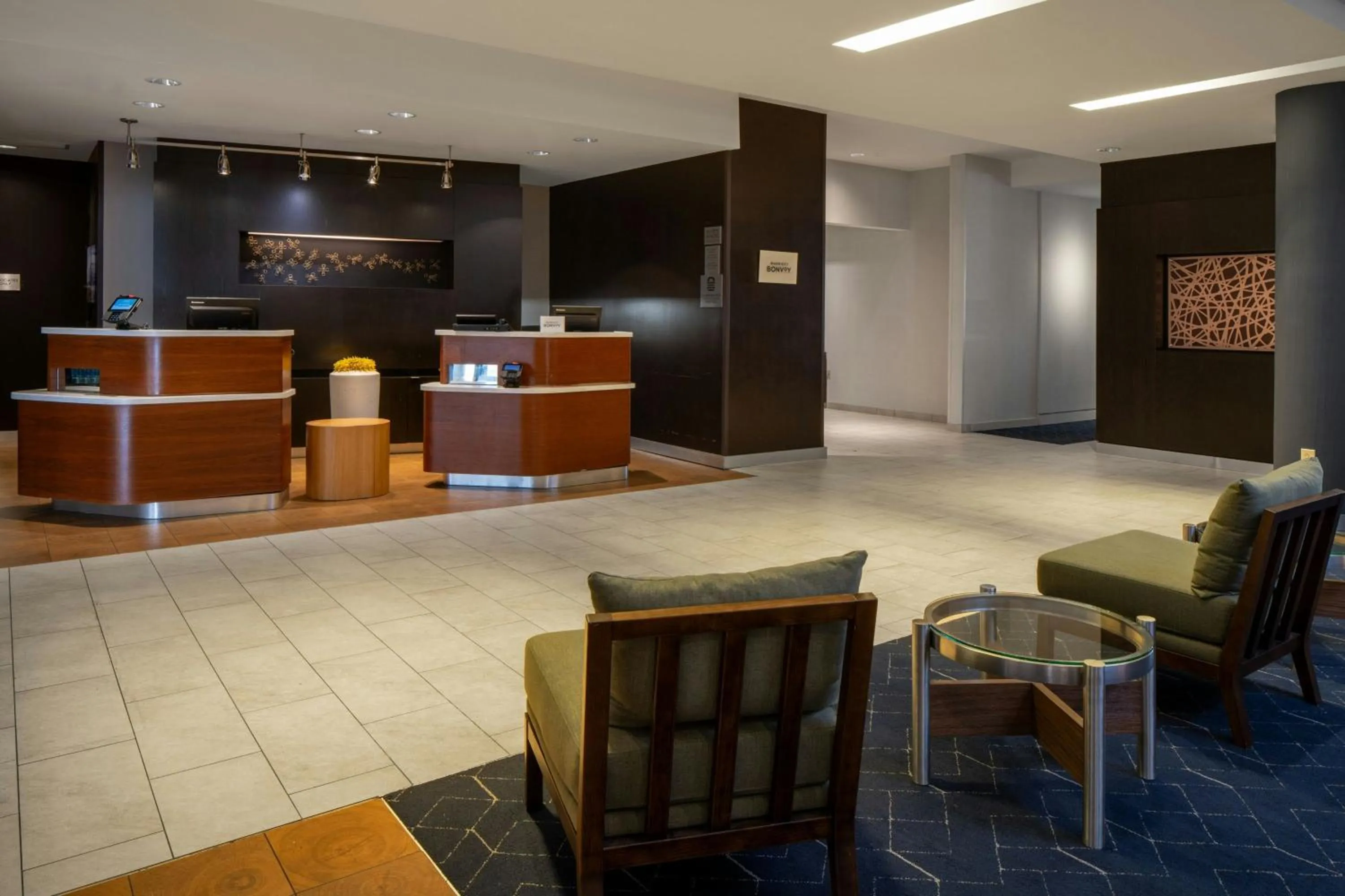 Lobby or reception in Courtyard by Marriott Jackson Airport/Pearl