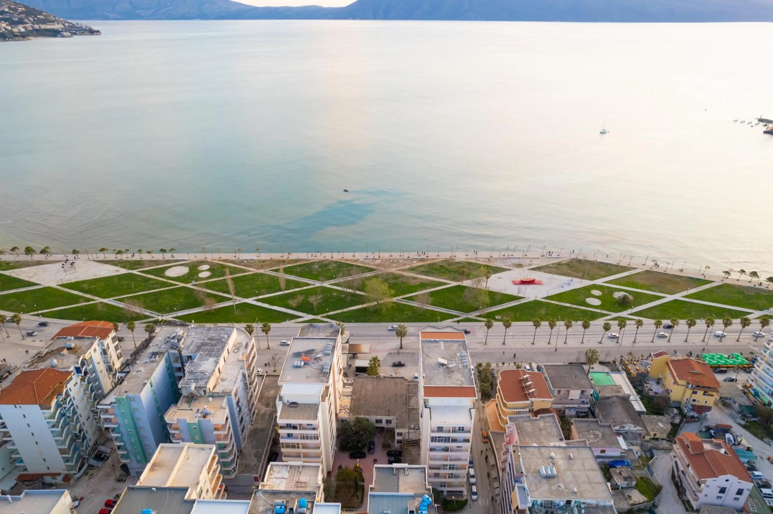 Property building in Palm Side Hotel