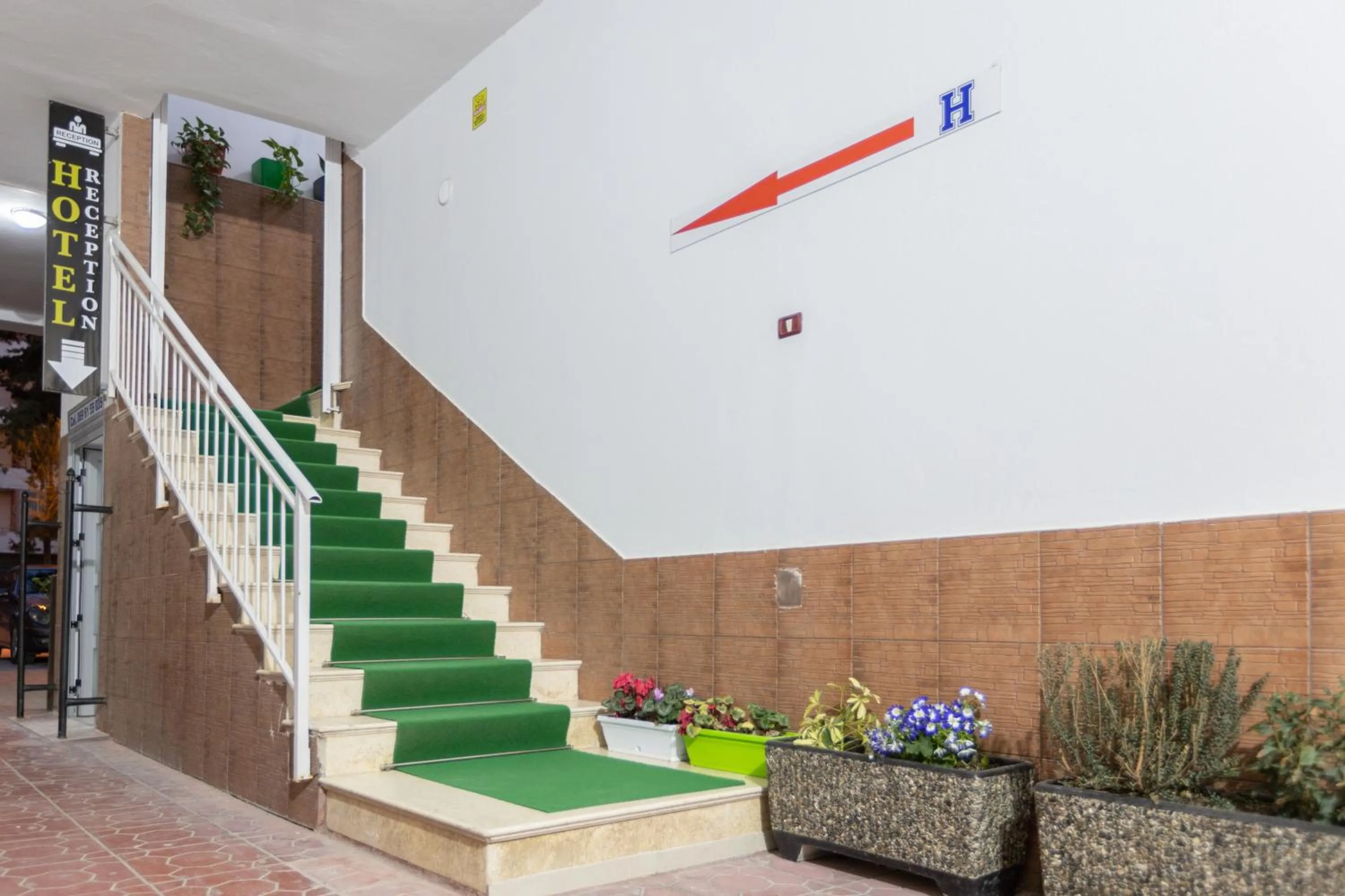 Property building in Palm Side Hotel