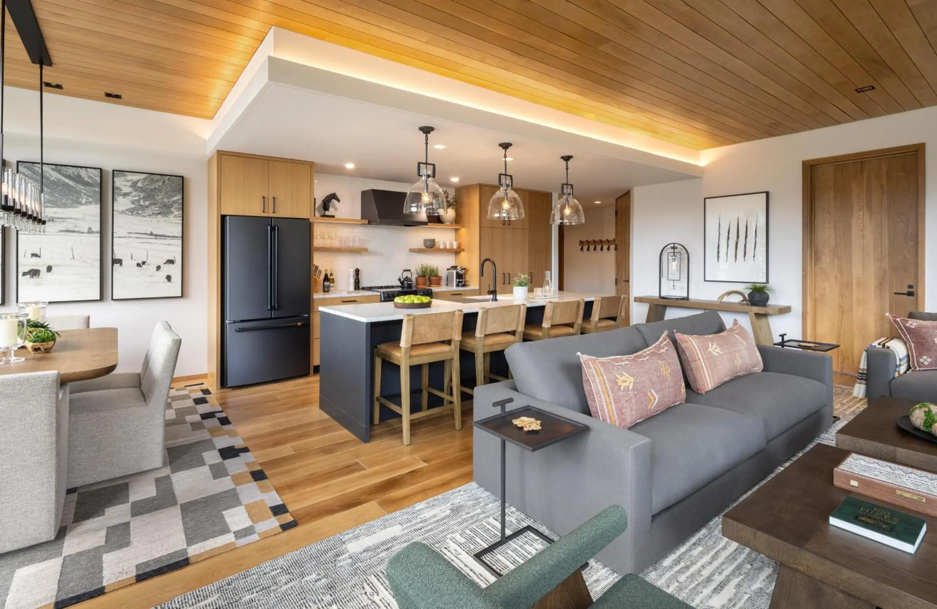 Family Suite in The Sylvan Lodge at Snake River Sporting Club Family Suite in The Sylvan Lodge at Snake River Sporting Club