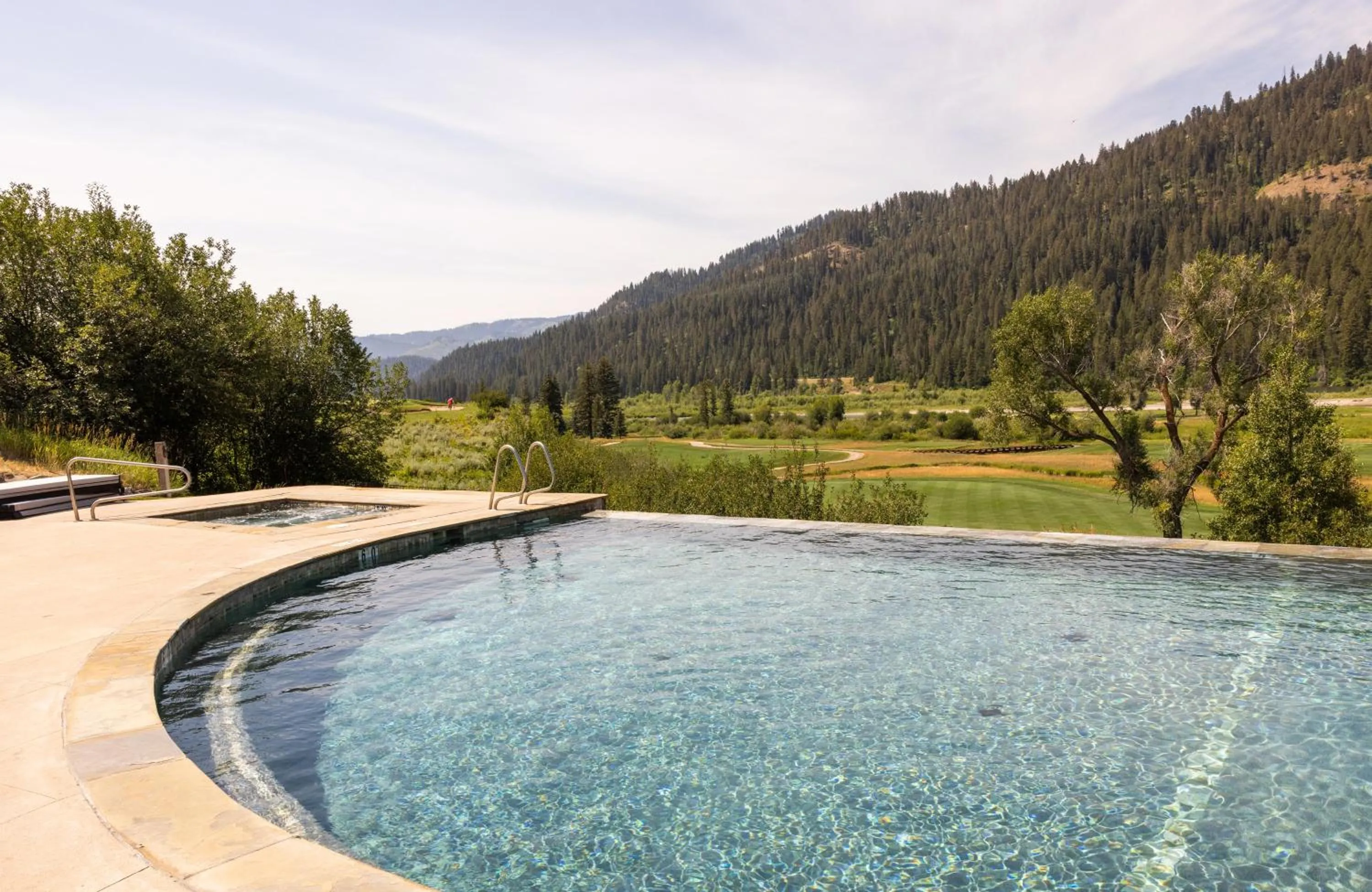 Swimming pool in The Sylvan Lodge at Snake River Sporting Club