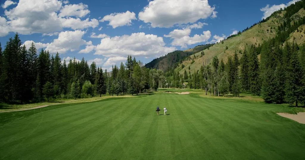 Golfcourse in The Sylvan Lodge at Snake River Sporting Club