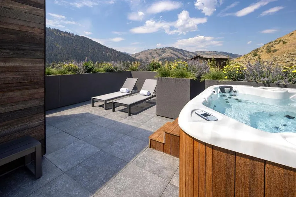 Hot Tub in The Sylvan Lodge at Snake River Sporting Club
