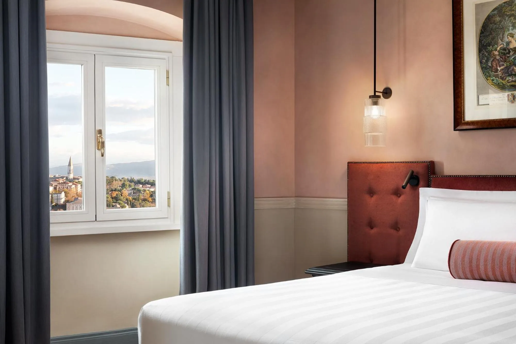 Bedroom, Bed in Sina Brufani