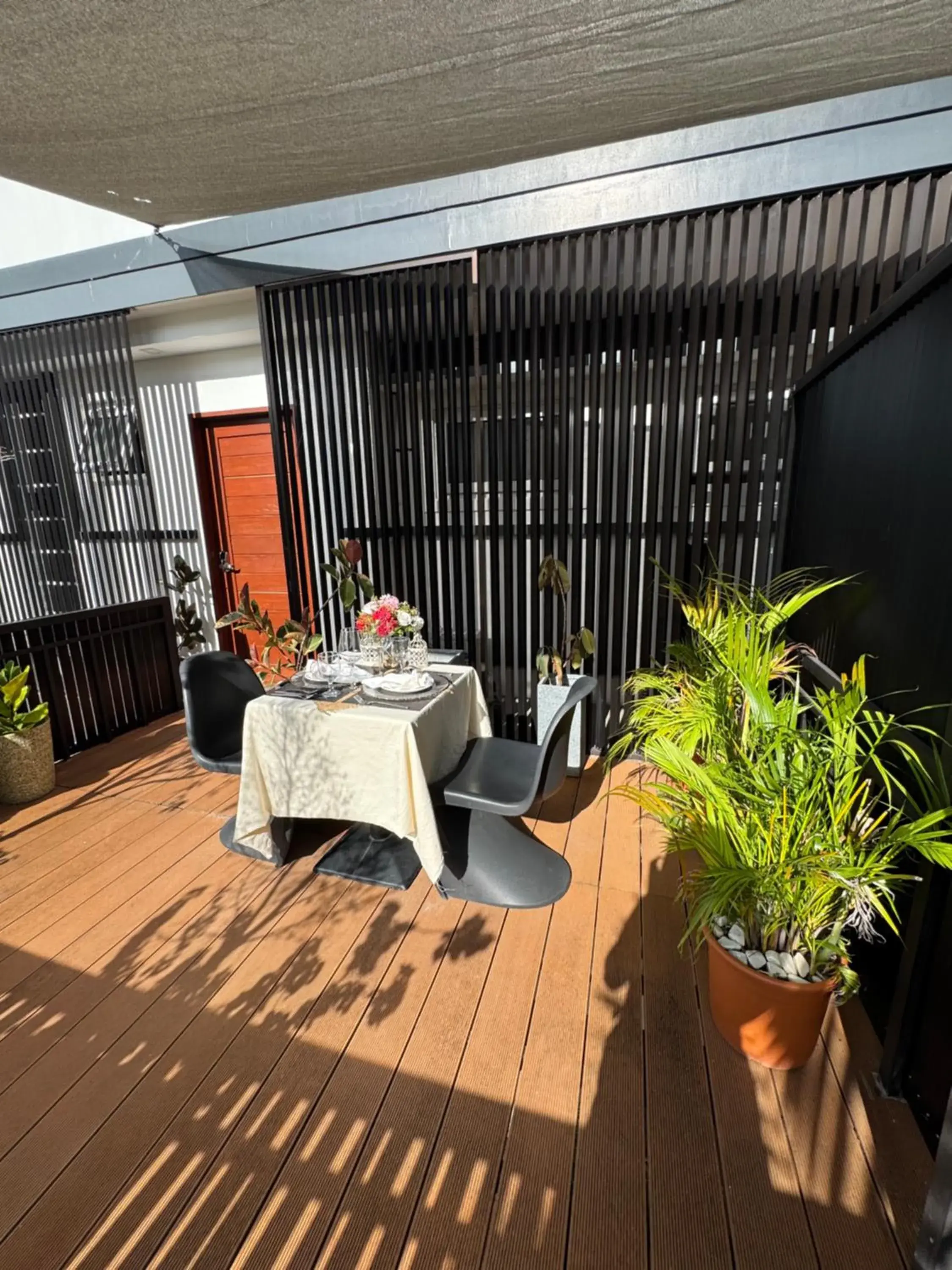 Deluxe Room with Plunge Pool in Epic Suites Bohol ADULTS ONLY Deluxe Room with Plunge Pool in Epic Suites Bohol ADULTS ONLY