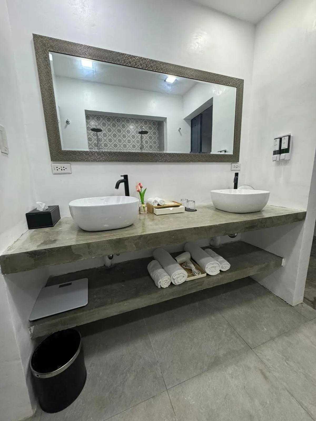 Bathroom in Epic Suites Bohol ADULTS ONLY